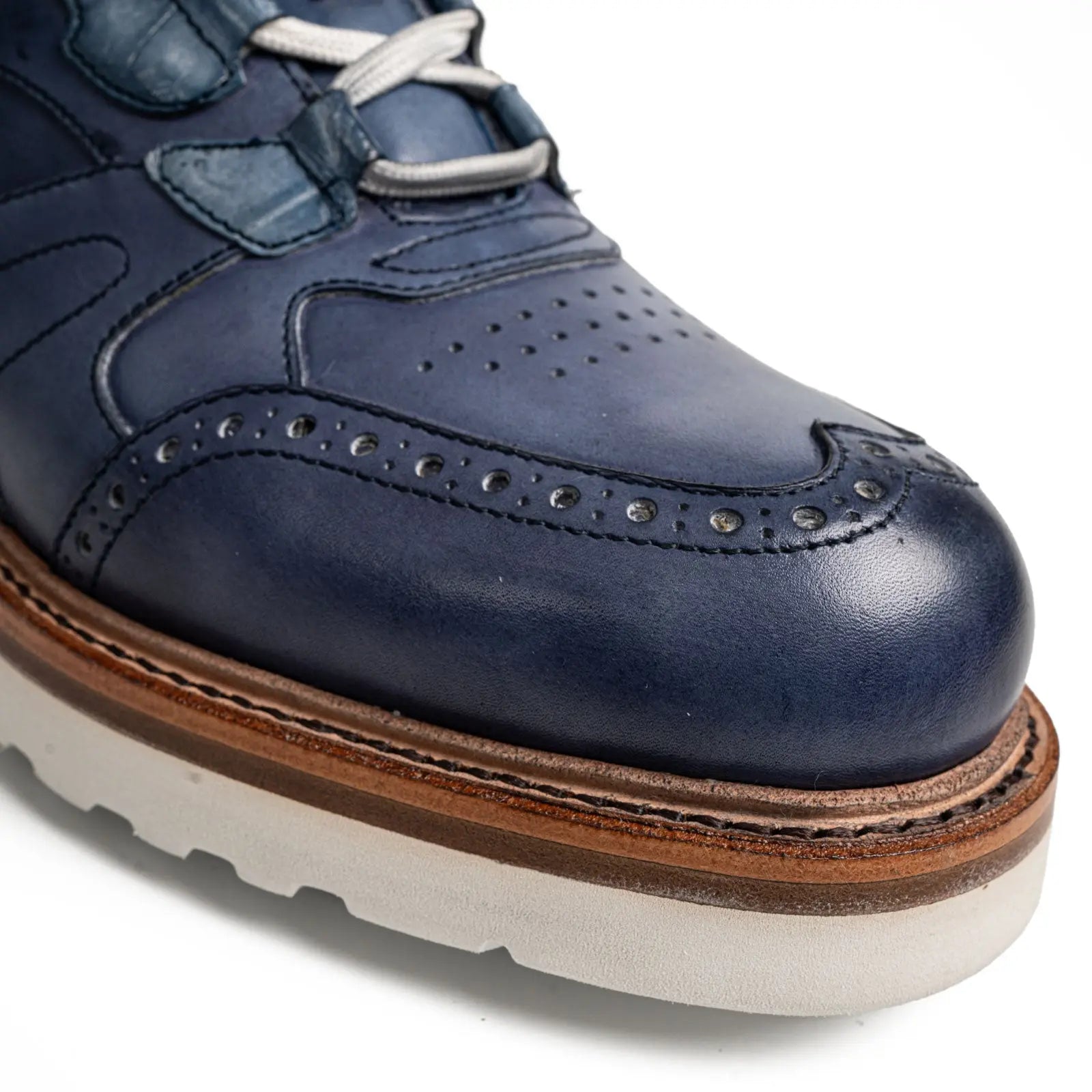 Crocodile Detail Brogue XL Sneakers Divinch