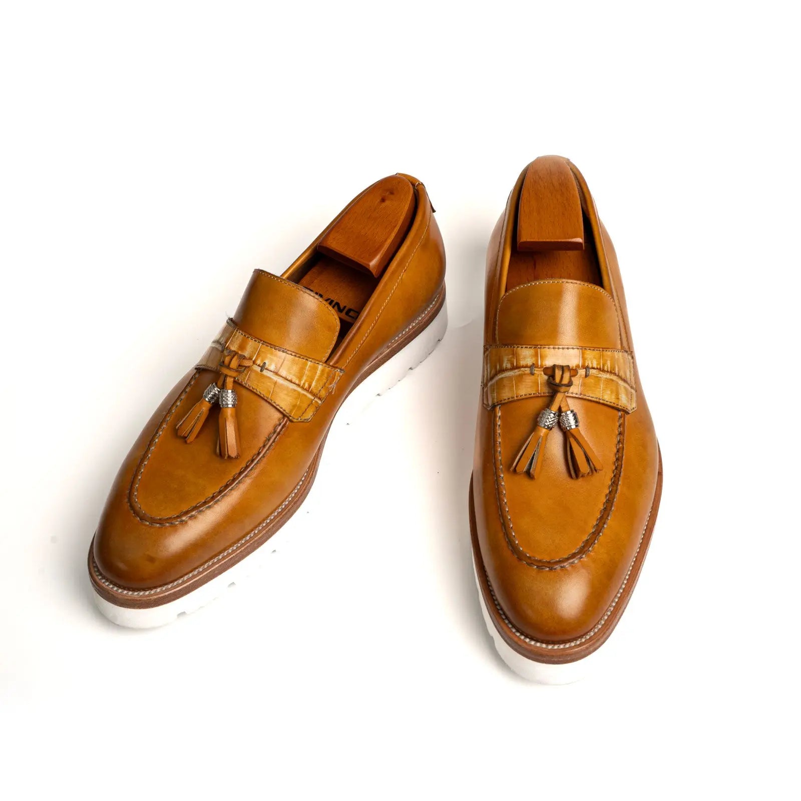 Crocodile Leather Tassel XL Loafers Antique Cognac Divinch