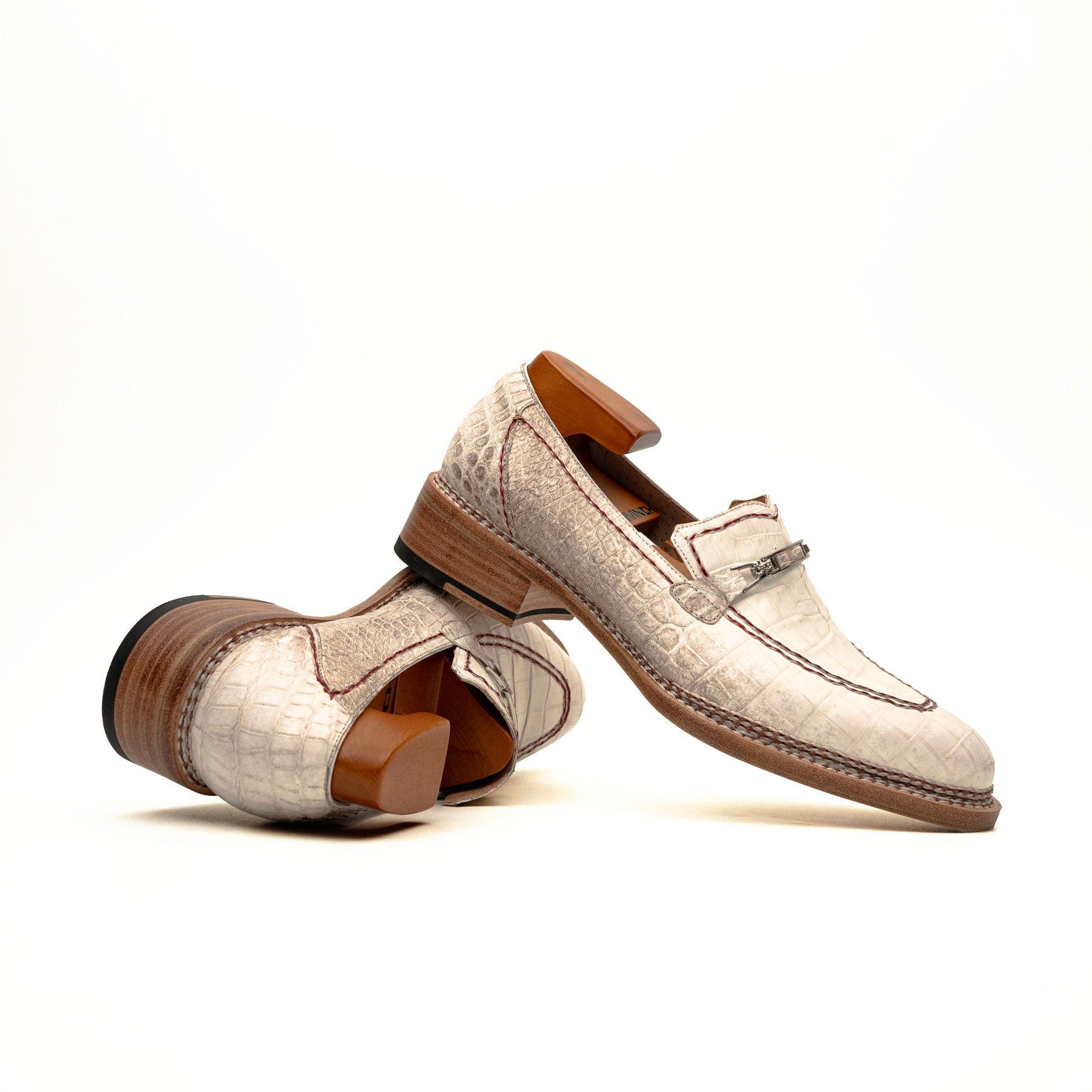 Pastell-Krokodil-Plateausneaker