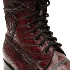 حذاء أوكسفورد ذو مقدمة مجنحة بلون الكونياك