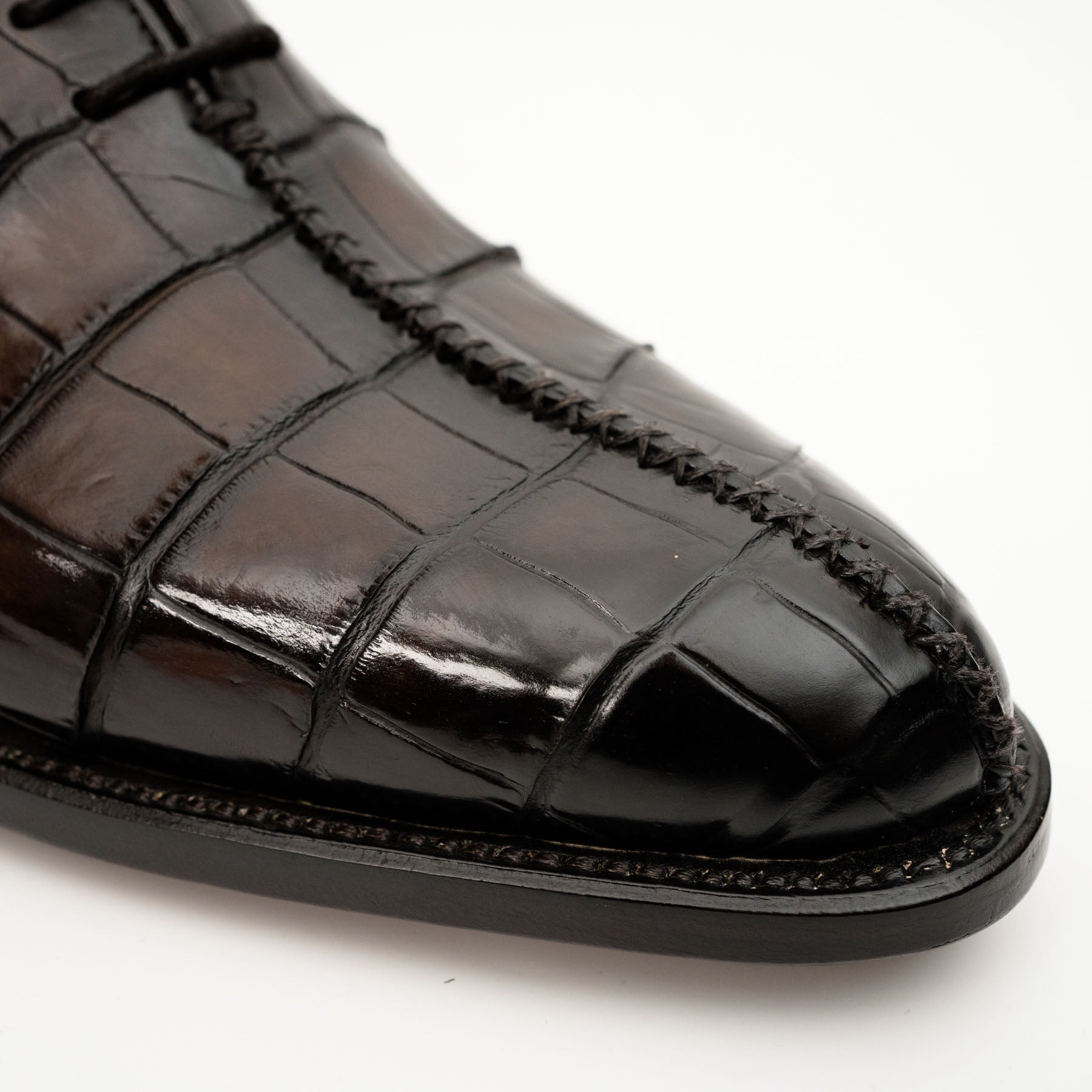 Sneaker Plataforma de Crocodilo Pastel