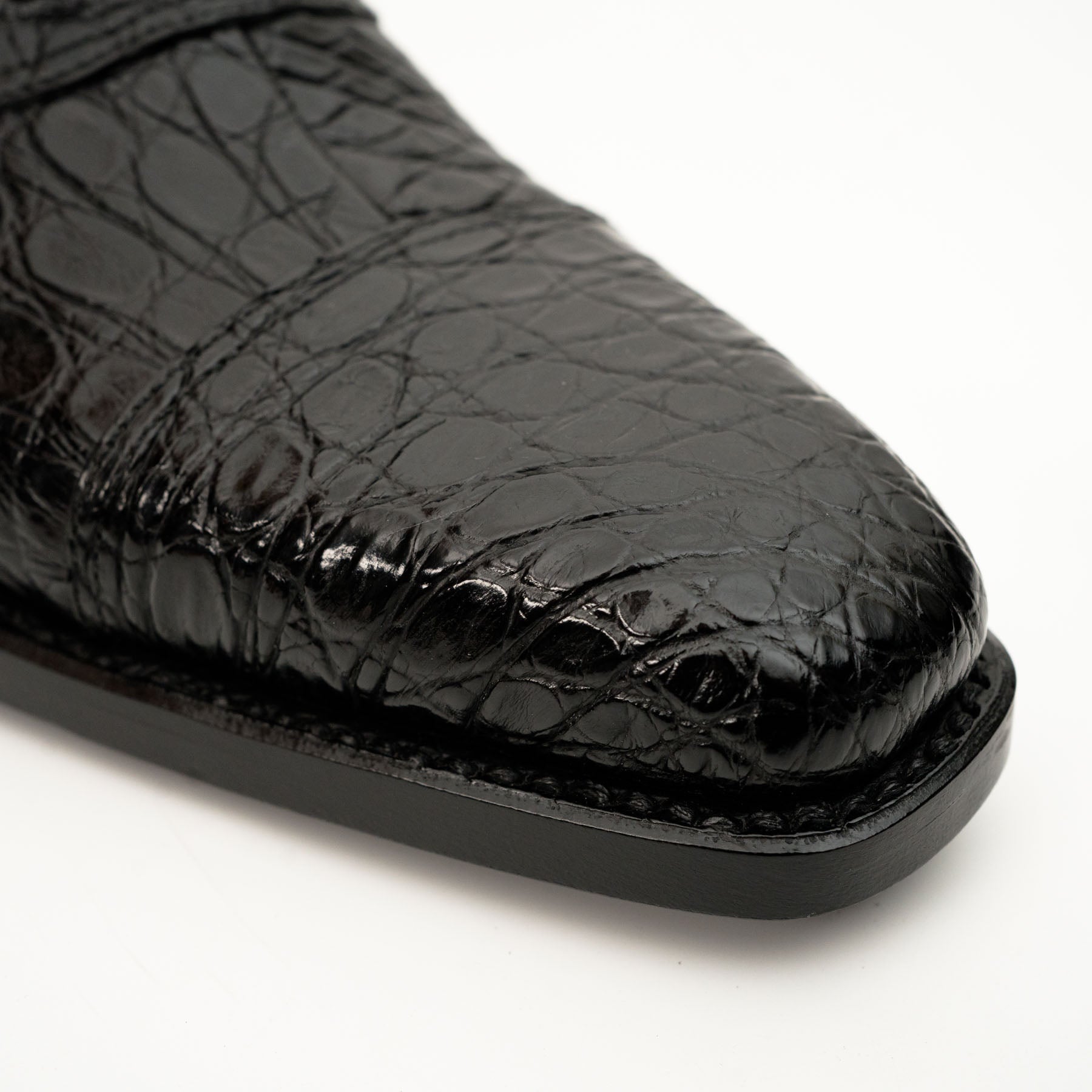 Sneaker Plataforma de Crocodilo Pastel