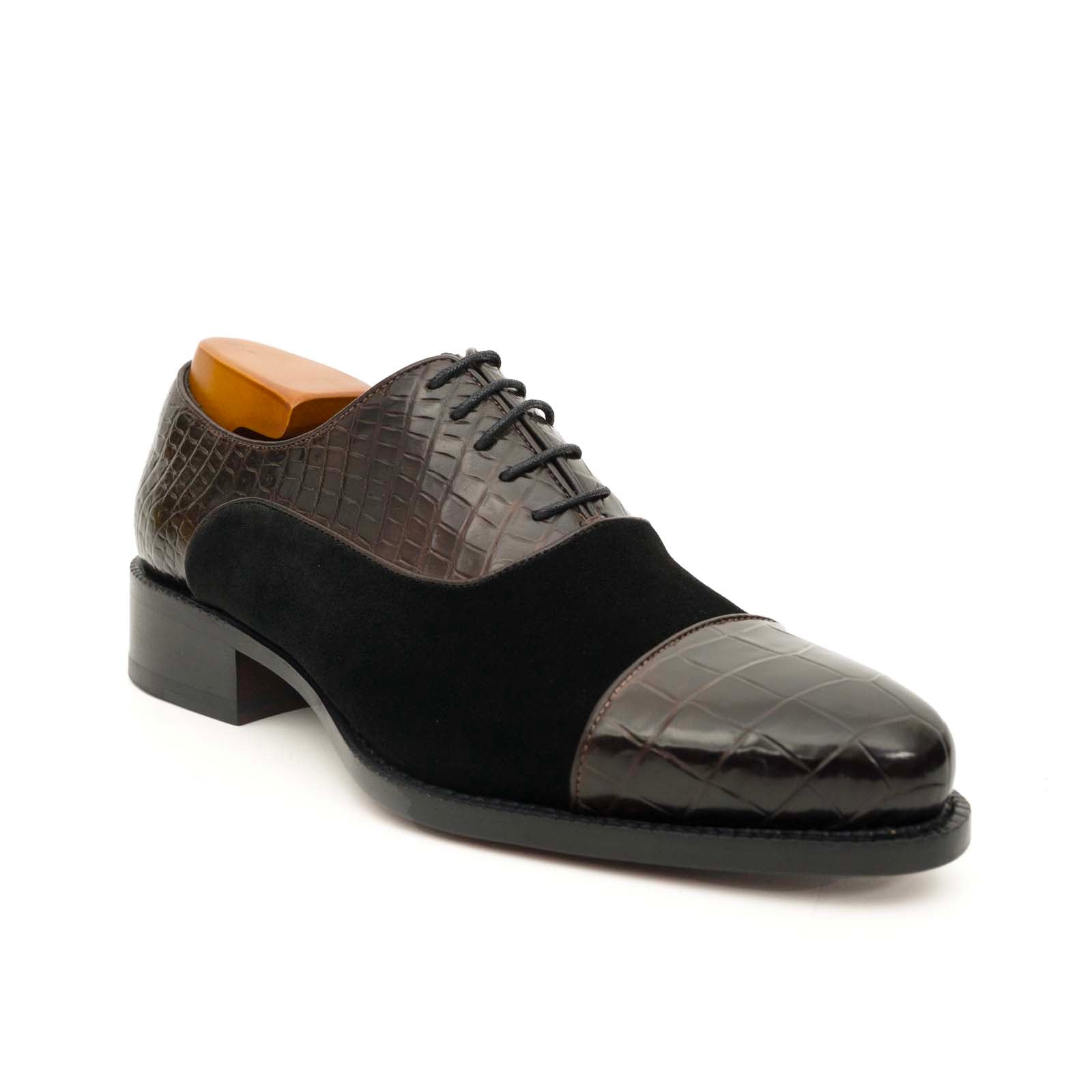 Brogue Oxford color cognac