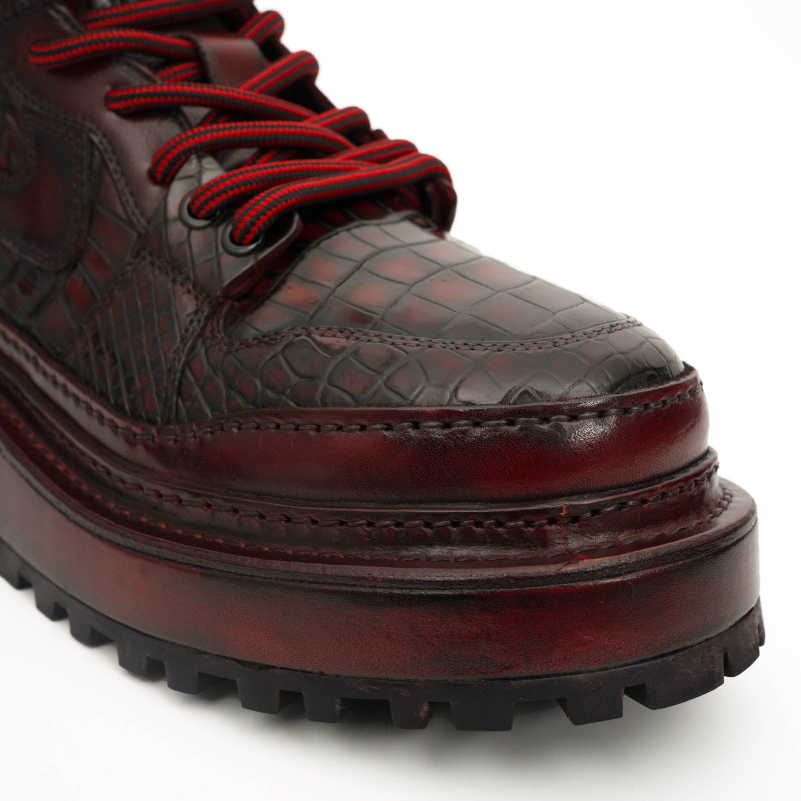 Sneakers Derby con plateau color cognac brunito
