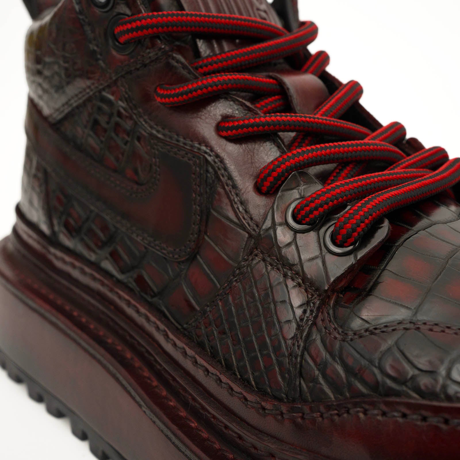 Sneakers Derby con plateau color cognac brunito