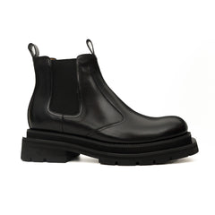 Bottines Chelsea noires à brogues avec semelle à crampons