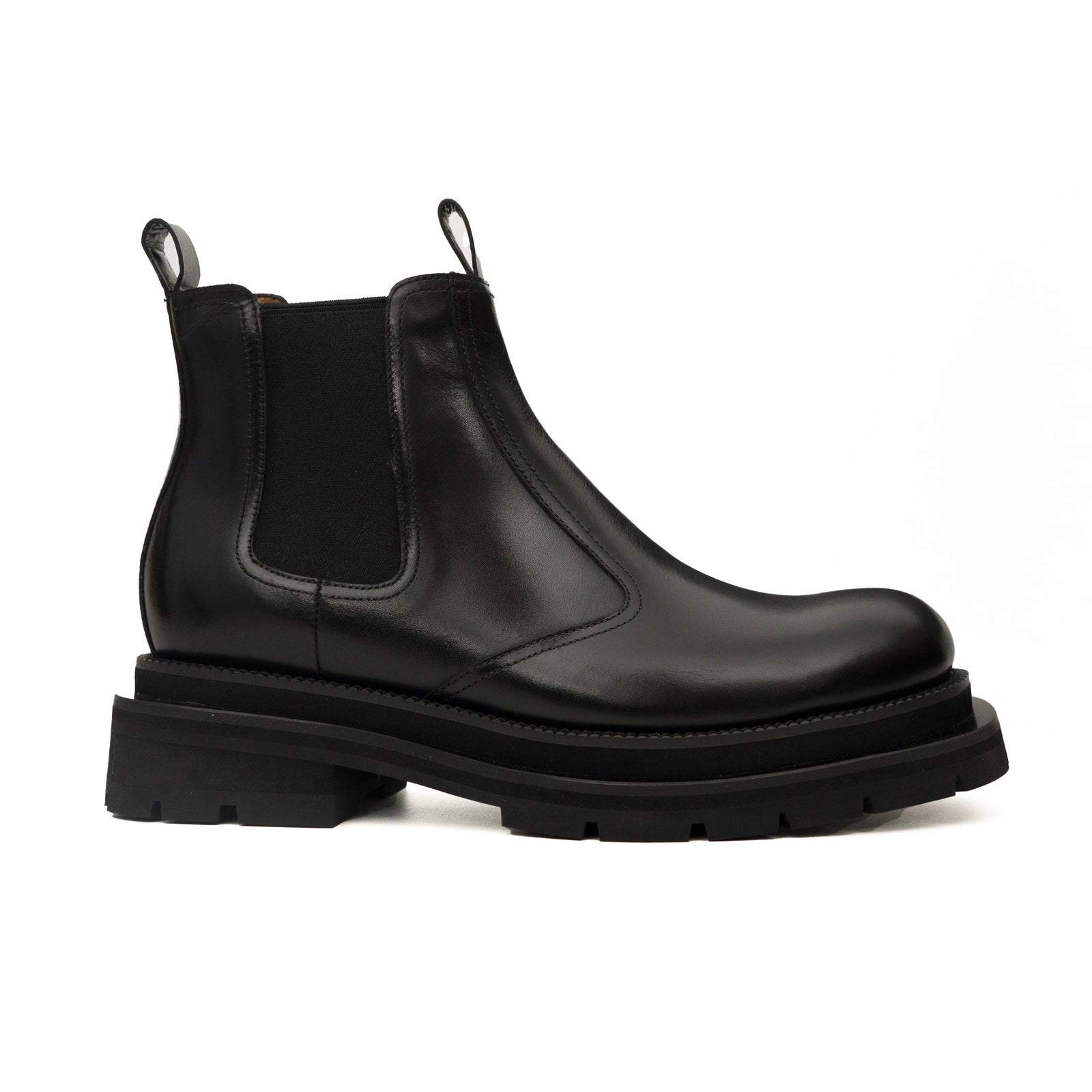 Bottines Chelsea noires à brogues avec semelle à crampons
