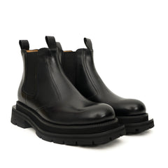 Bottines Chelsea noires à brogues avec semelle à crampons