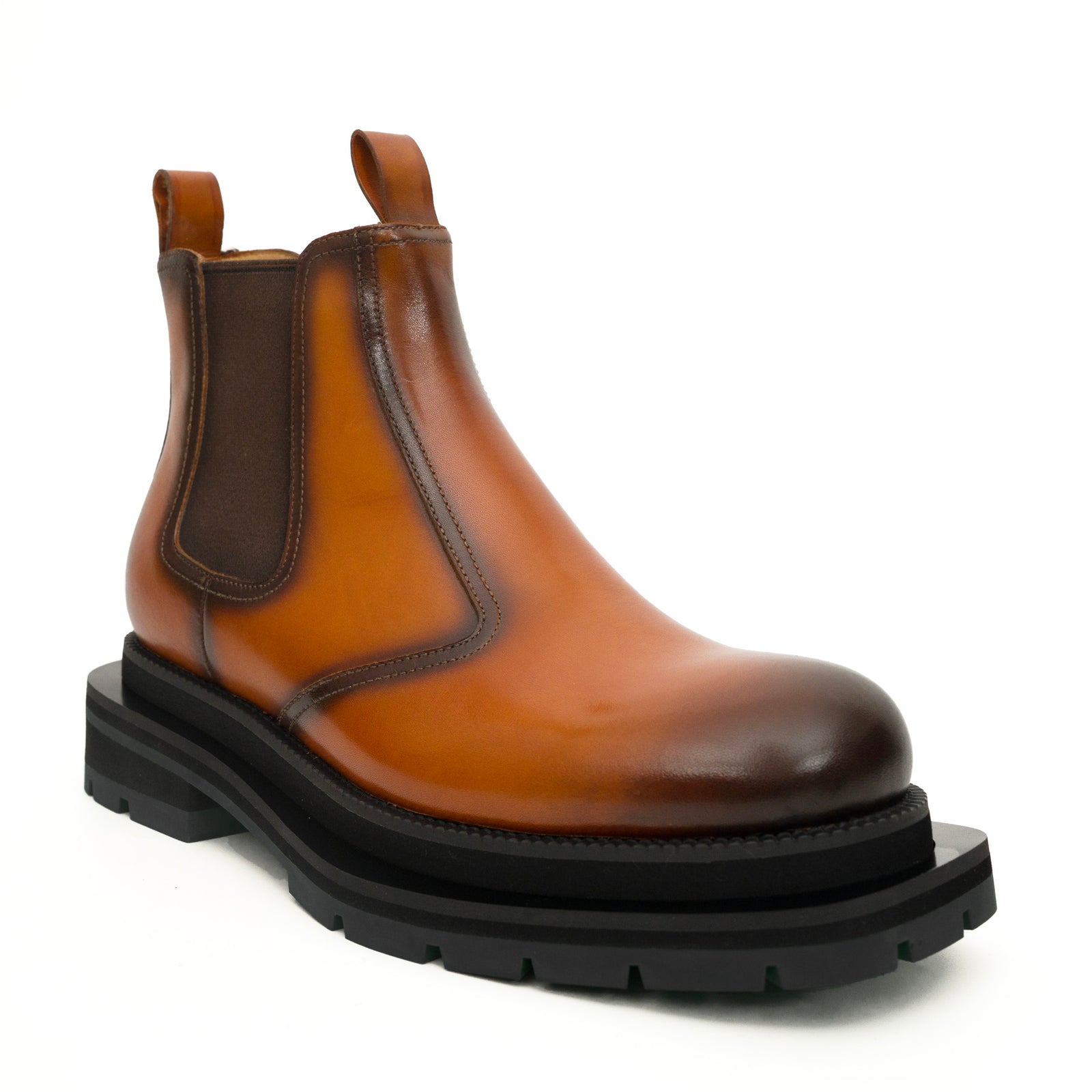 Sneakers Derby con plateau color cognac brunito