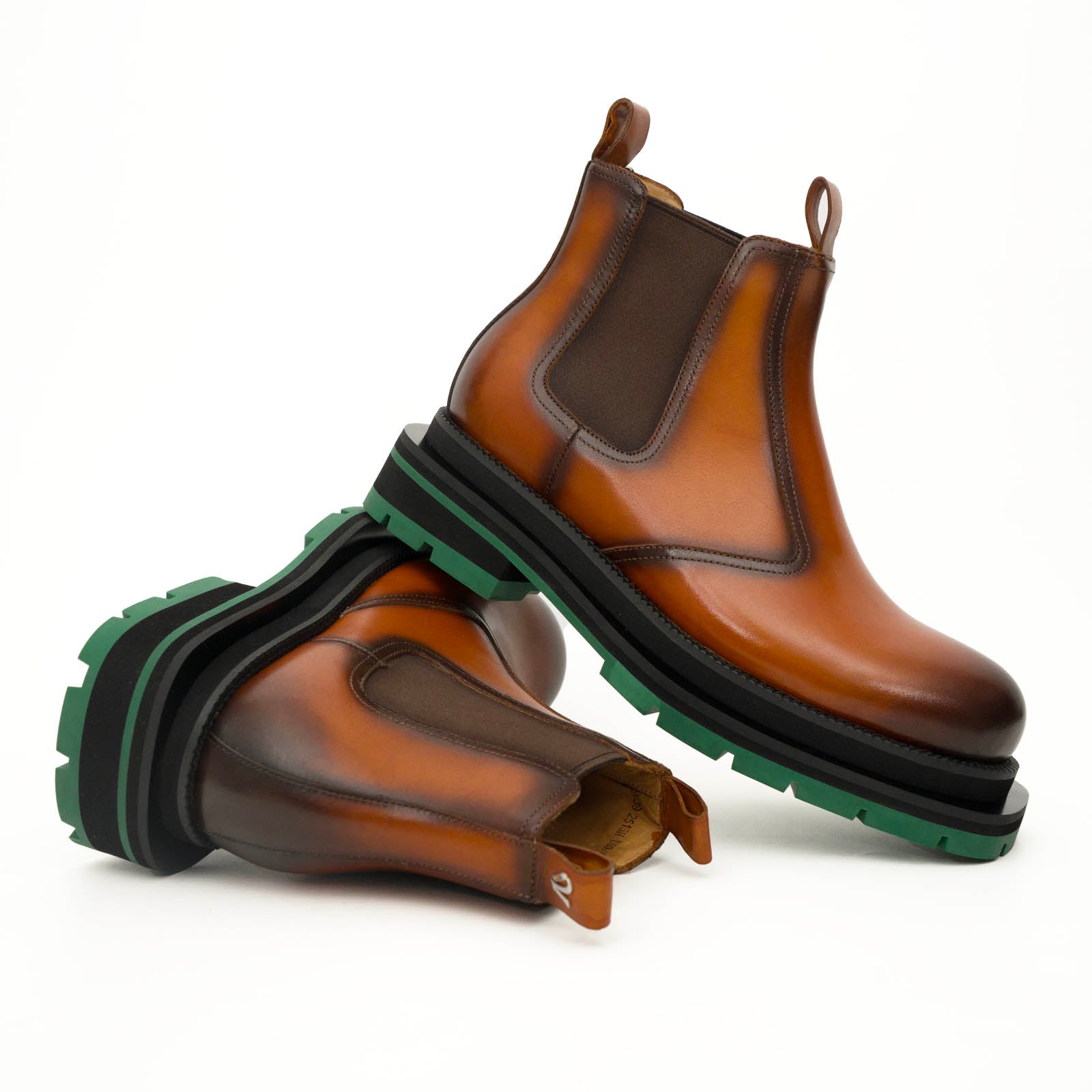 Sneakers Derby con plateau color cognac brunito