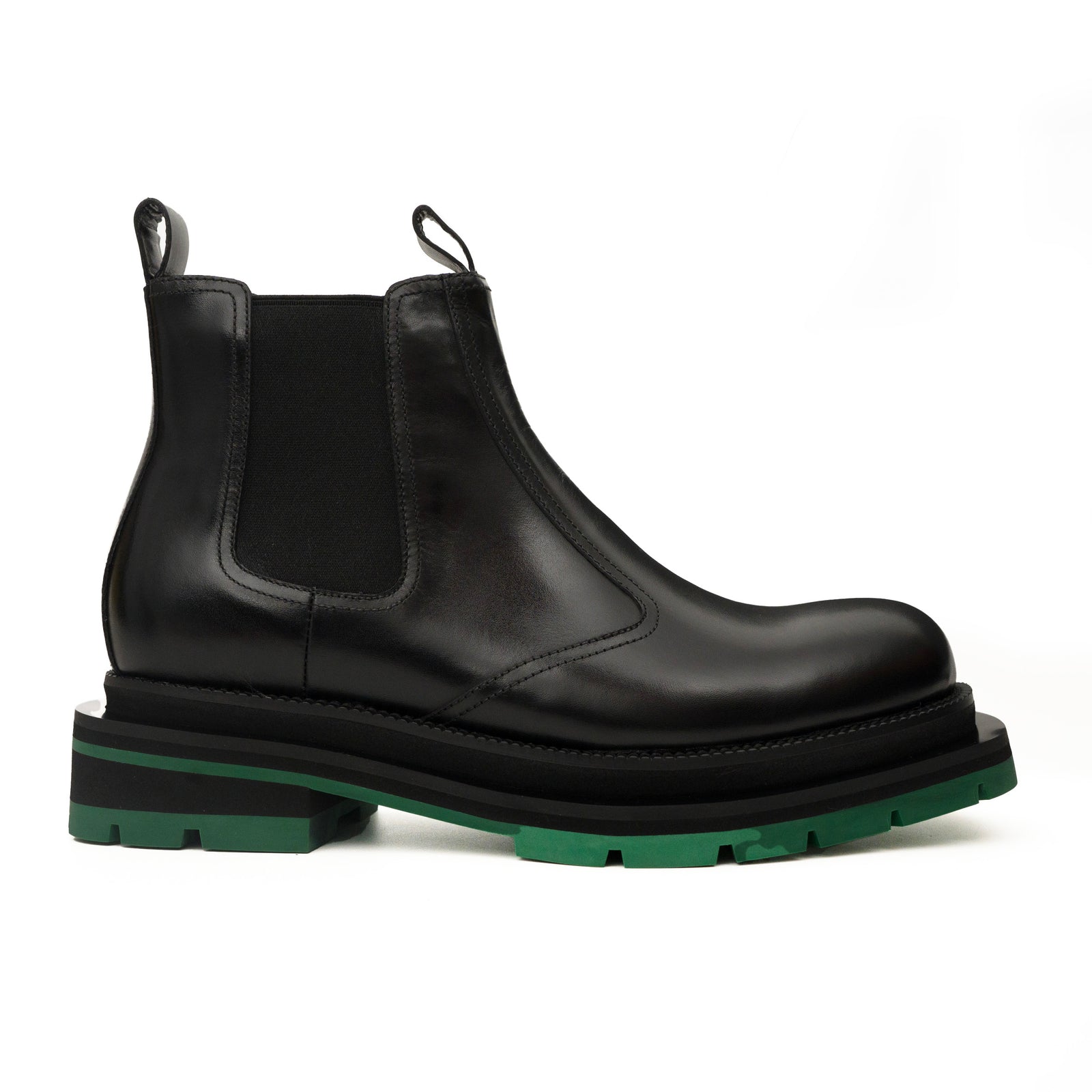 Bottines Chelsea noires à brogues avec semelle à crampons