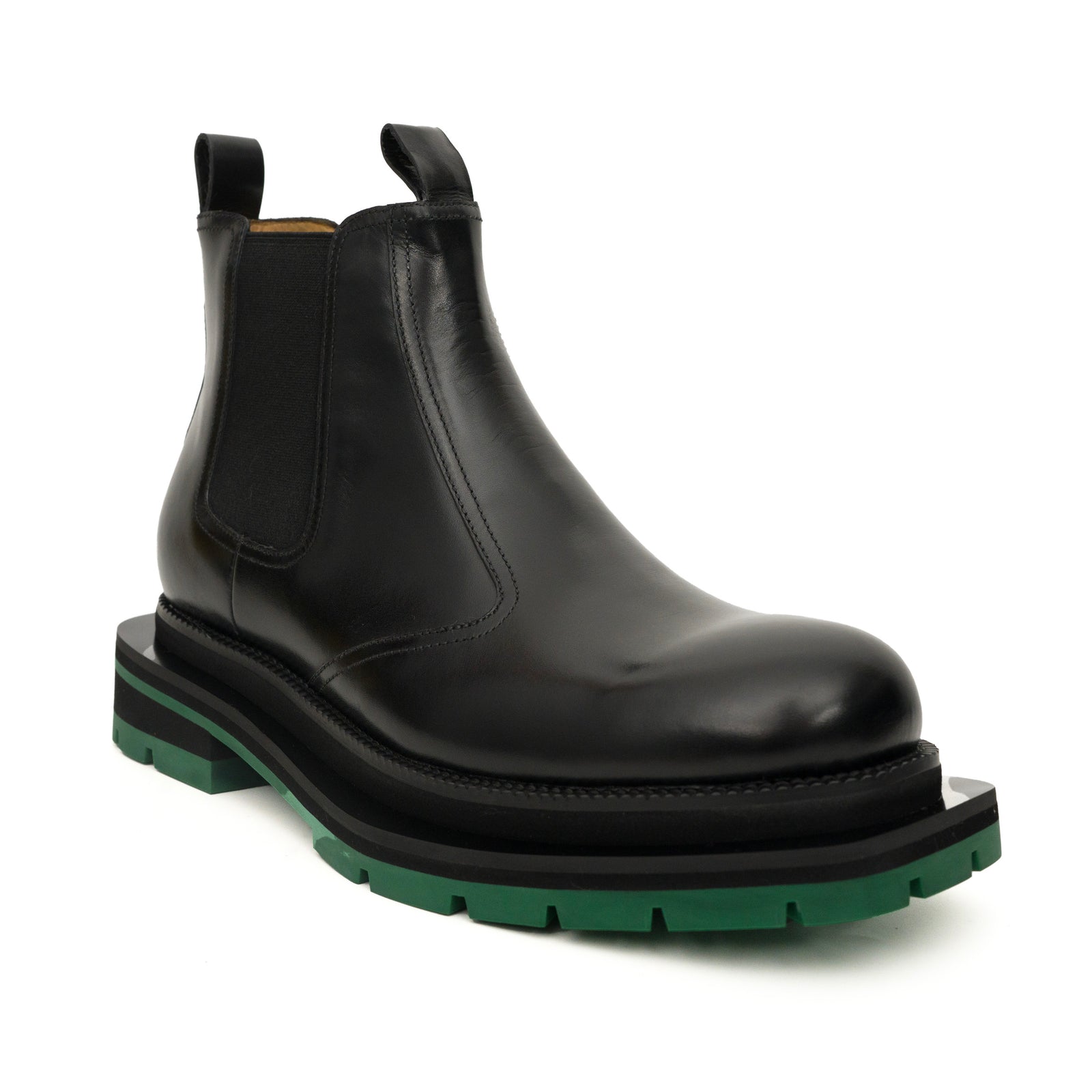 Bottines Chelsea noires à brogues avec semelle à crampons