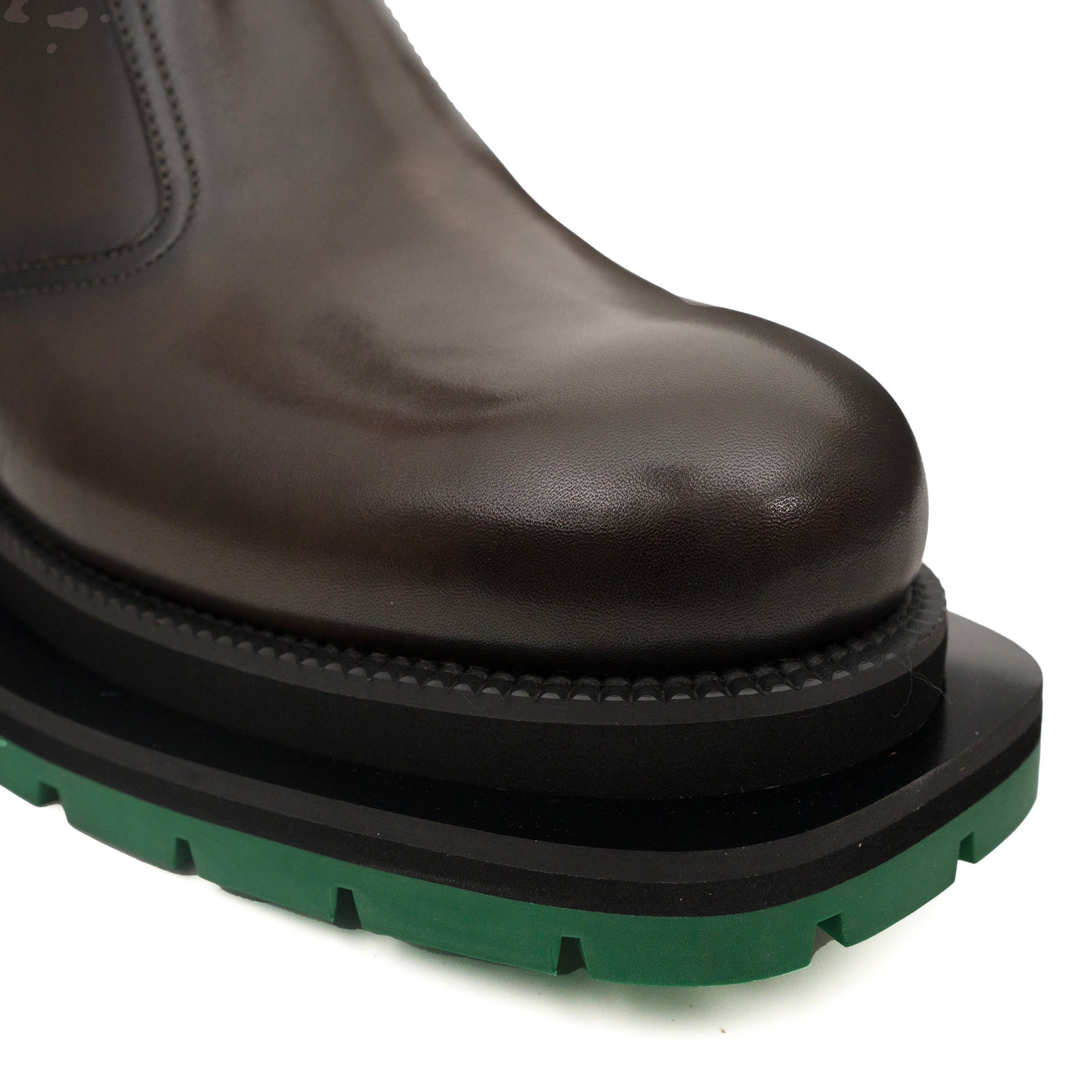 Bottines Chukka en cordovan lavé brun foncé