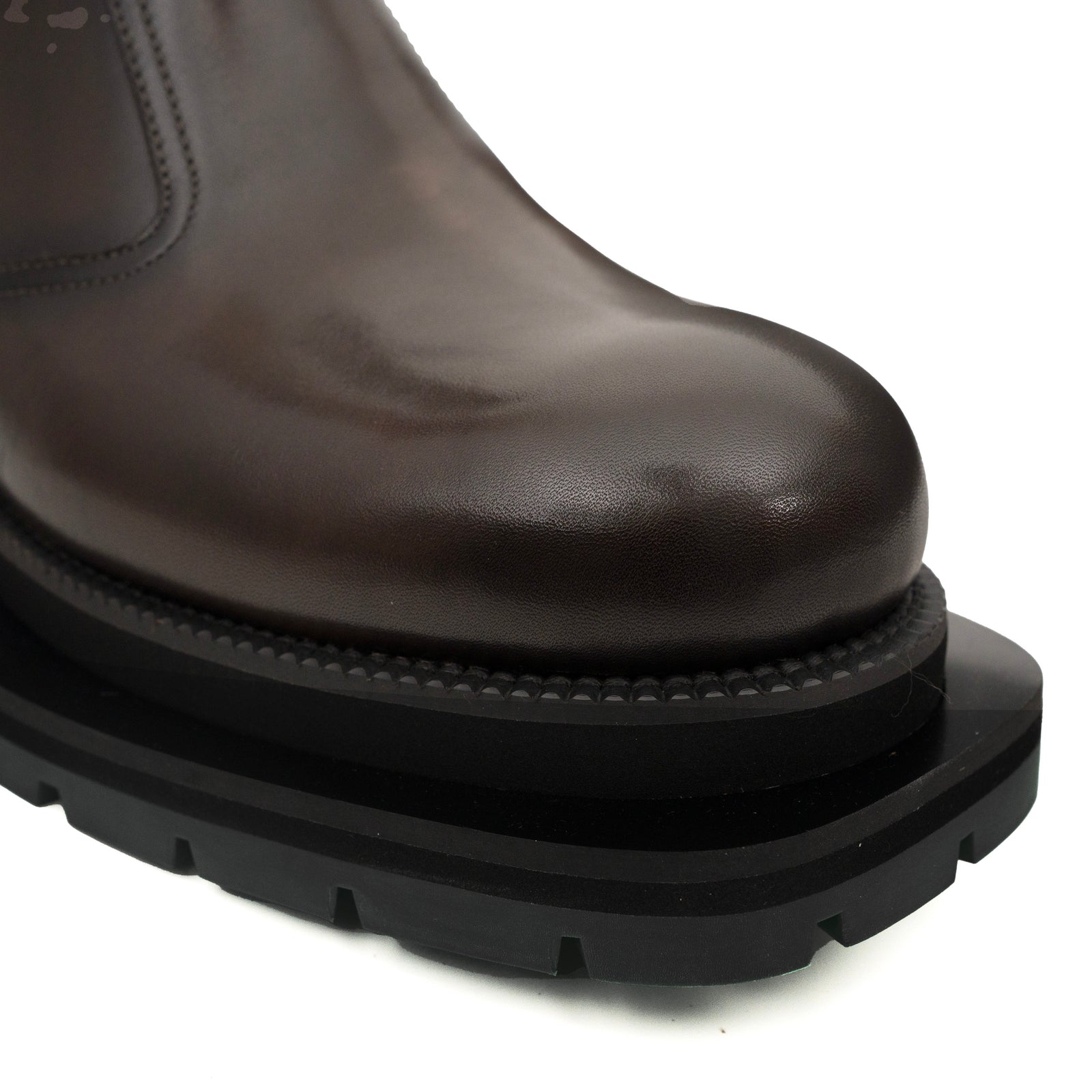 Bottines Chukka en cordovan lavé brun foncé