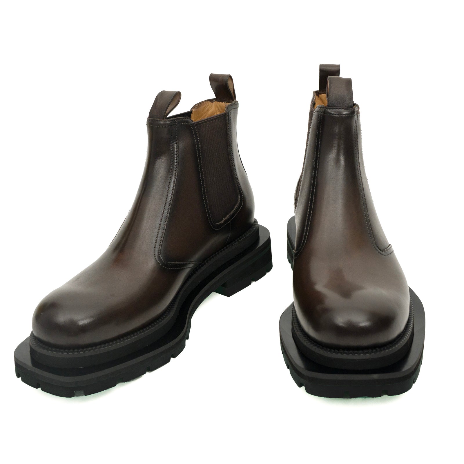 Bottines Chukka en cordovan lavé brun foncé