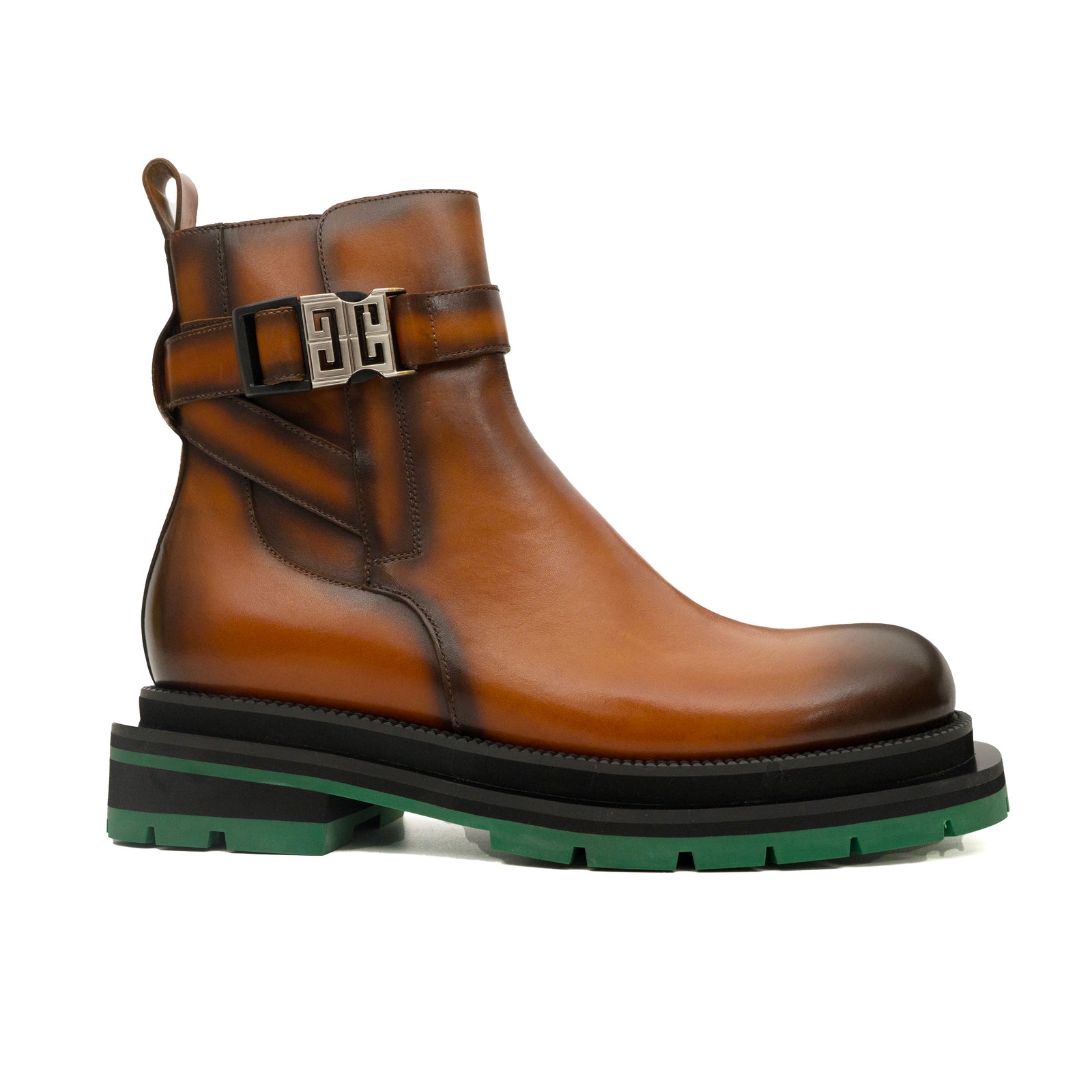 Derby-Sneaker mit polierter Cognac-Plateaufarbe
