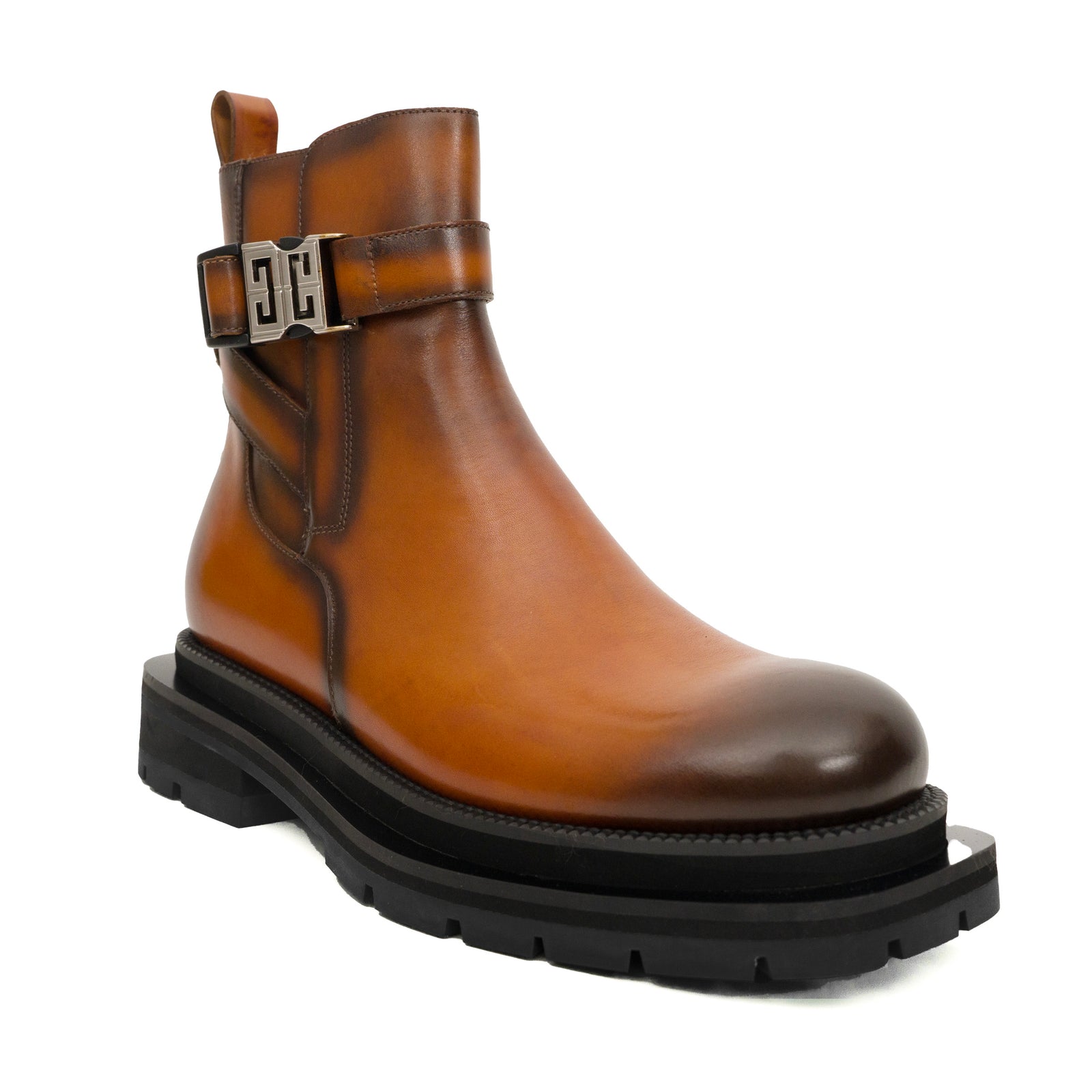 Derby-Sneaker mit polierter Cognac-Plateaufarbe