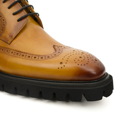 Brogue Oxford color cognac