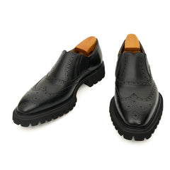 Goldbrauner glänzender Wingtip-Derby-Schuh mit Profilsohle