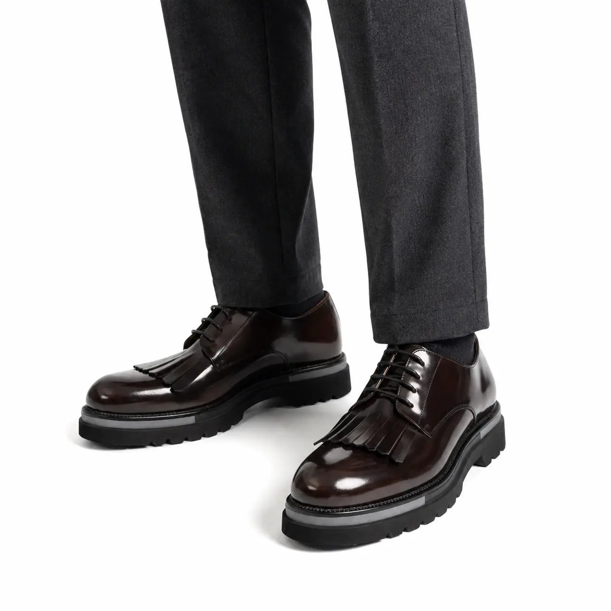 Off-White-Brogue-Schuhe mit gestreifter Sohle