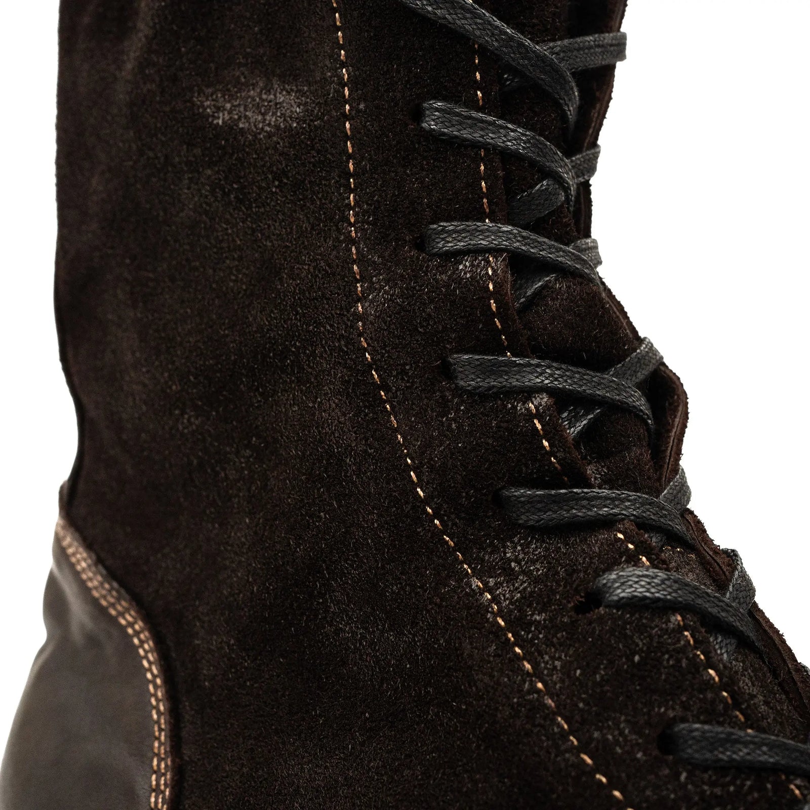 DIVINCH 5002A dark brown lace-up boots upper and lacing detail