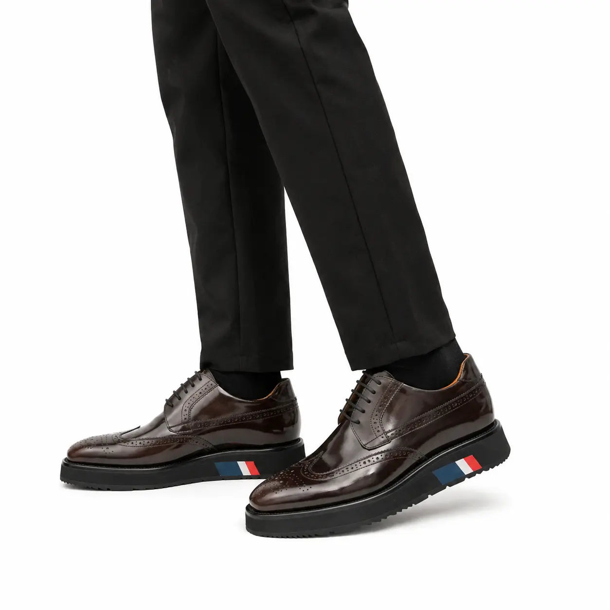 Scarpe con tacco alto e punta a coda di rondine bordeaux