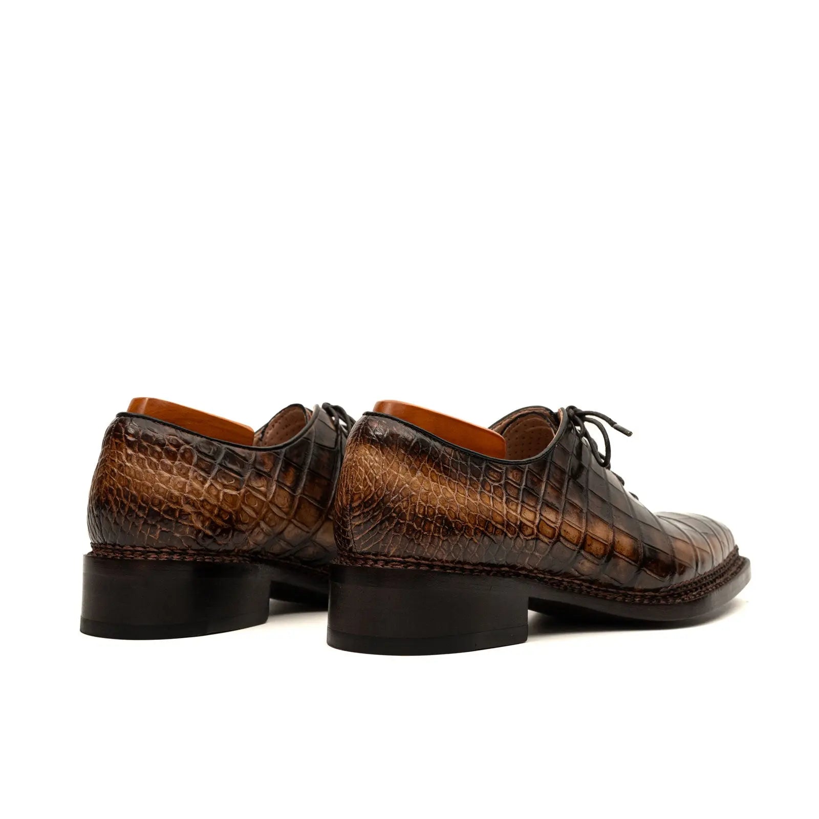 Derby Plataforma Vibram DIVINCH Crocodilo do Nilo