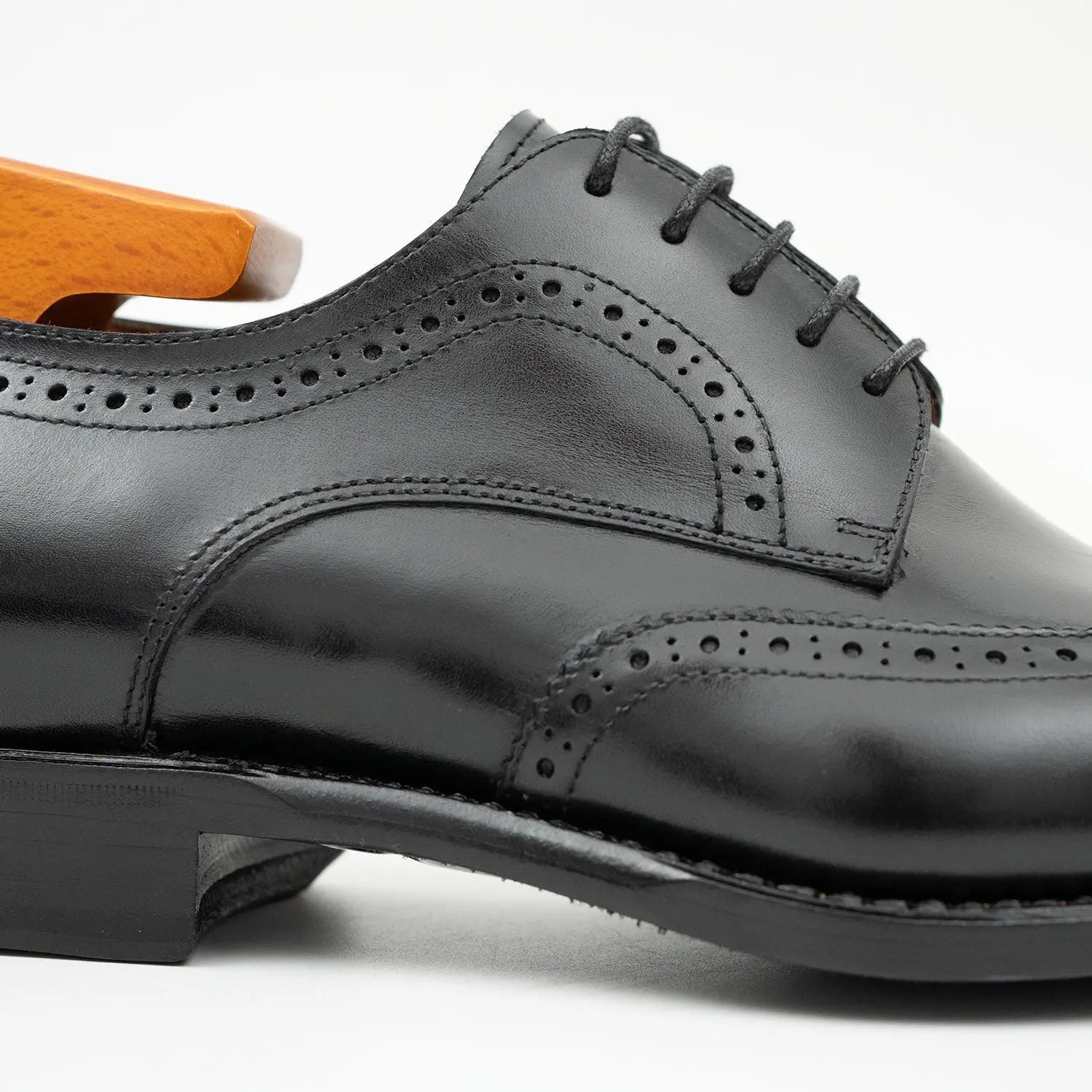 Goodyear welt derby shoes Brogue style Black Divinch