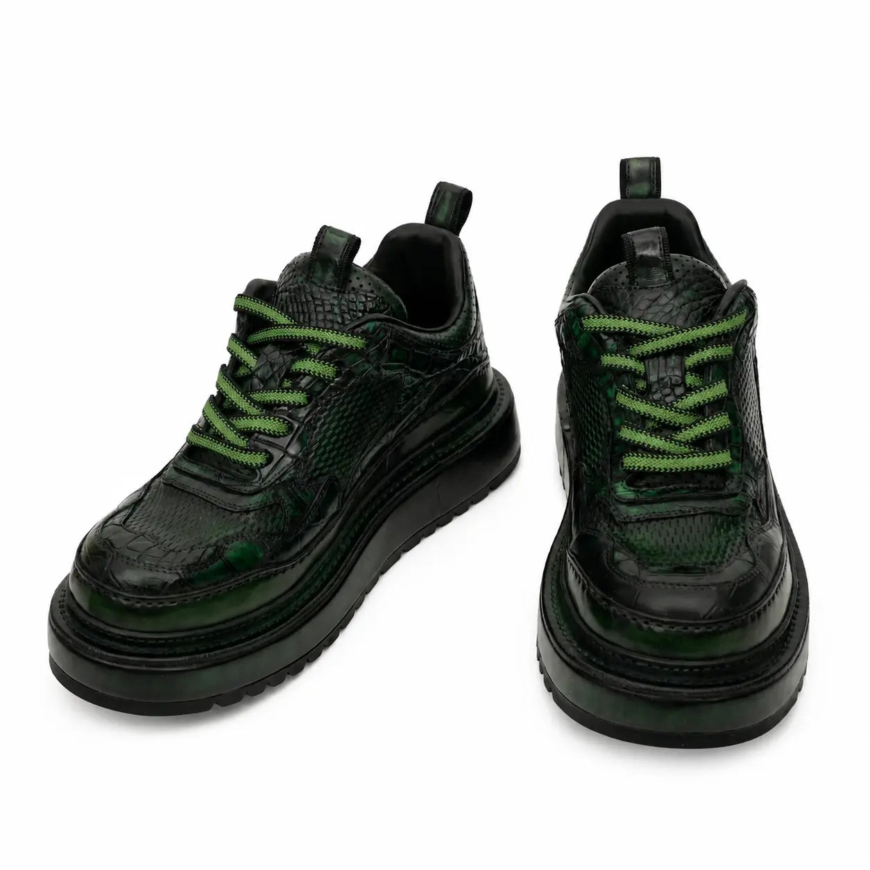 Pastell-Krokodil-Plateausneaker