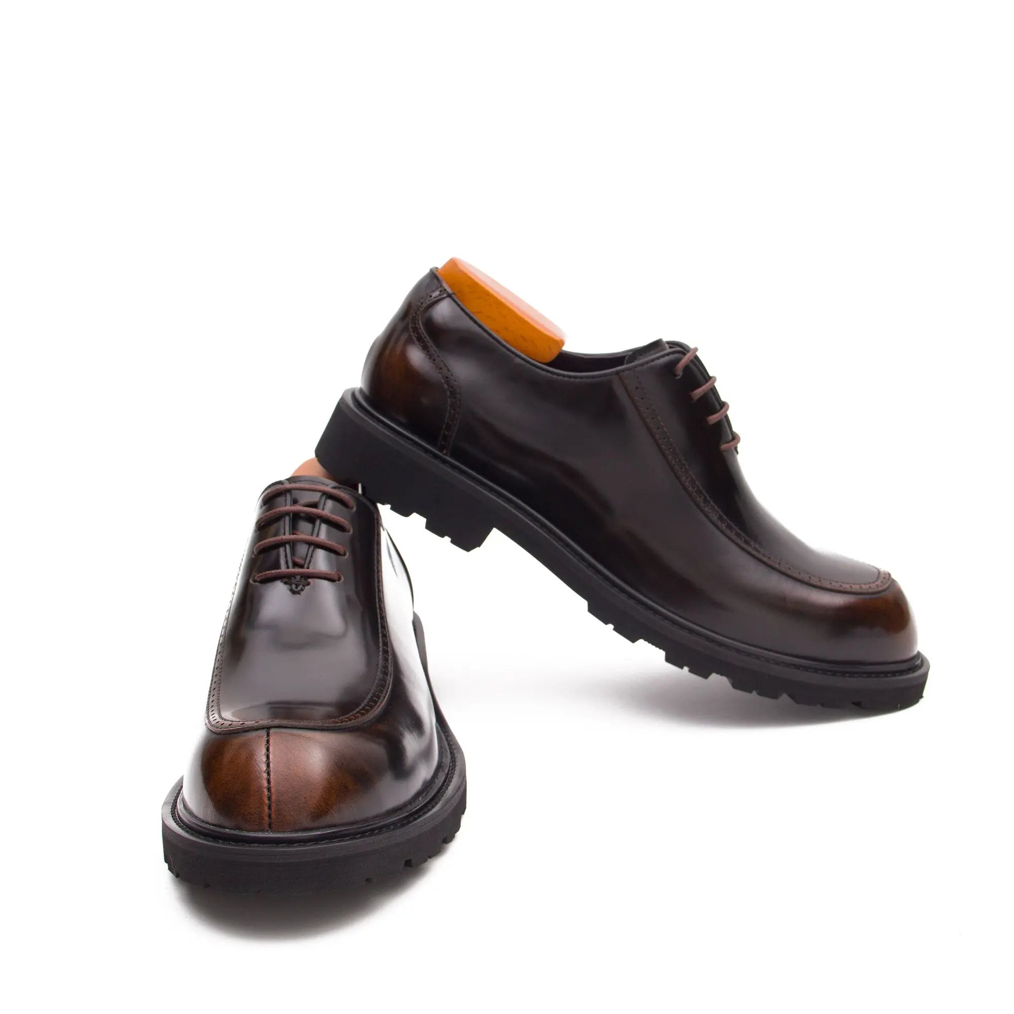 Premium Film-Coated Side Leather Derby Shoes D23697 DIVINCH