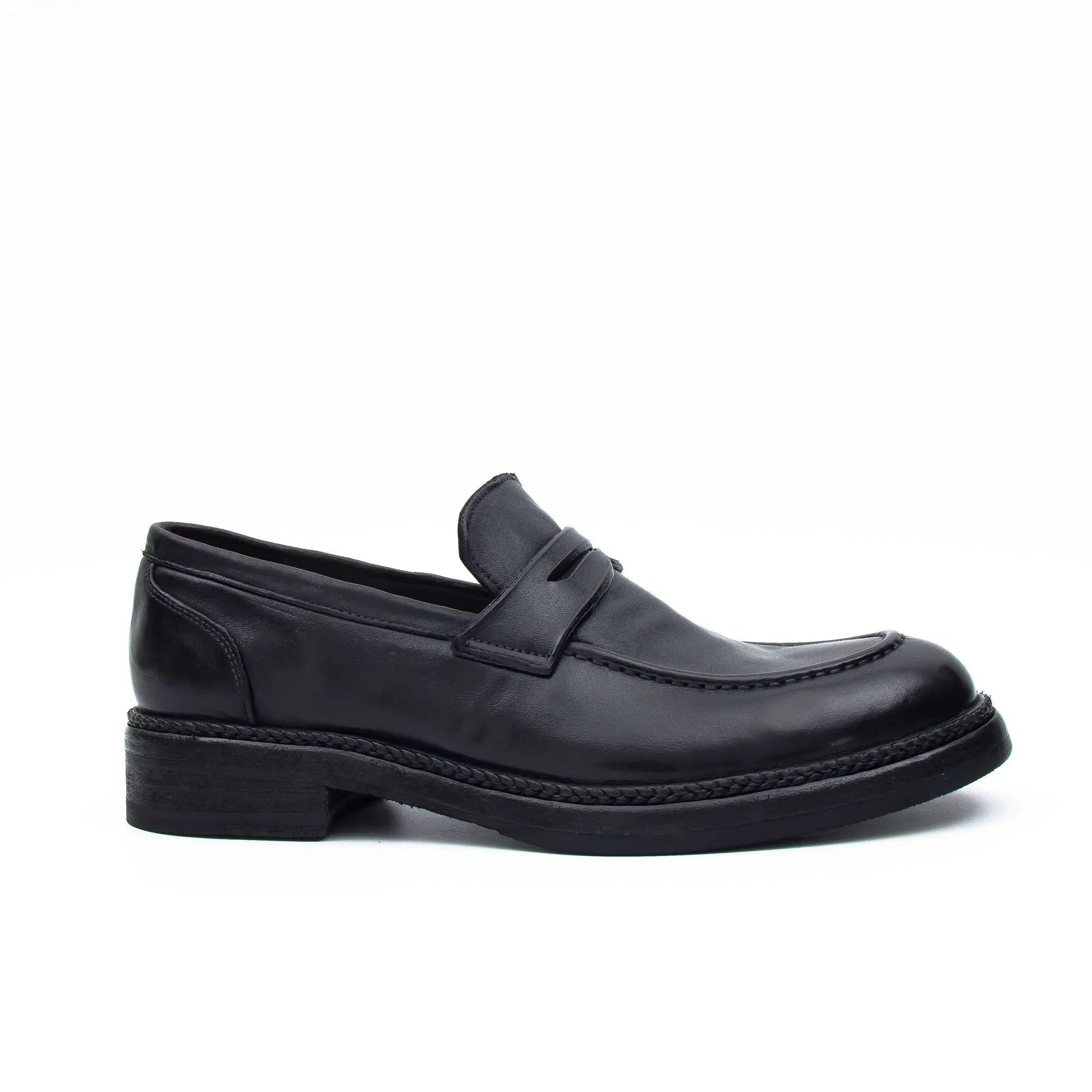 Goodyear Horse Leather Loafers D82807 DIVINCH