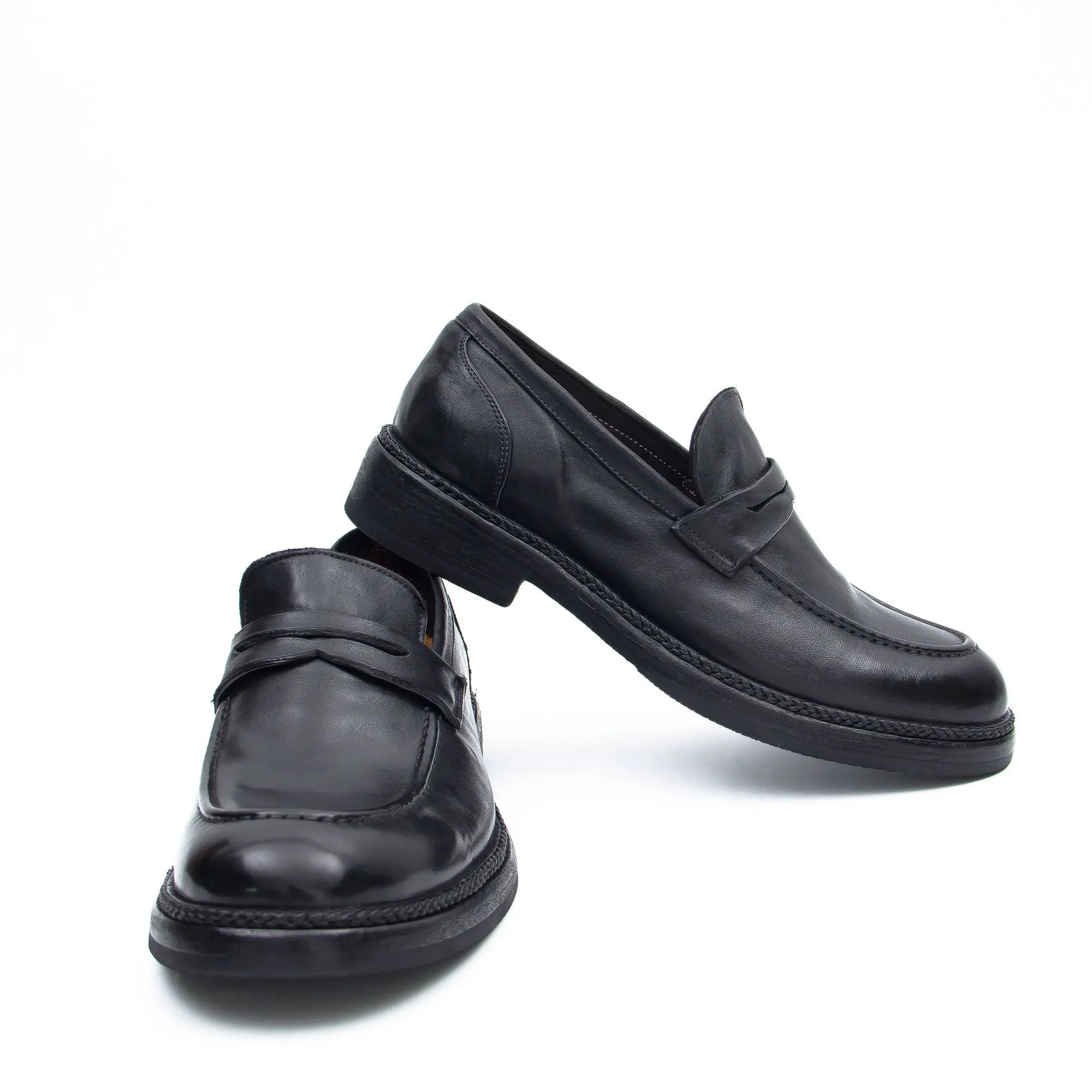 Goodyear Horse Leather Loafers D82807 DIVINCH