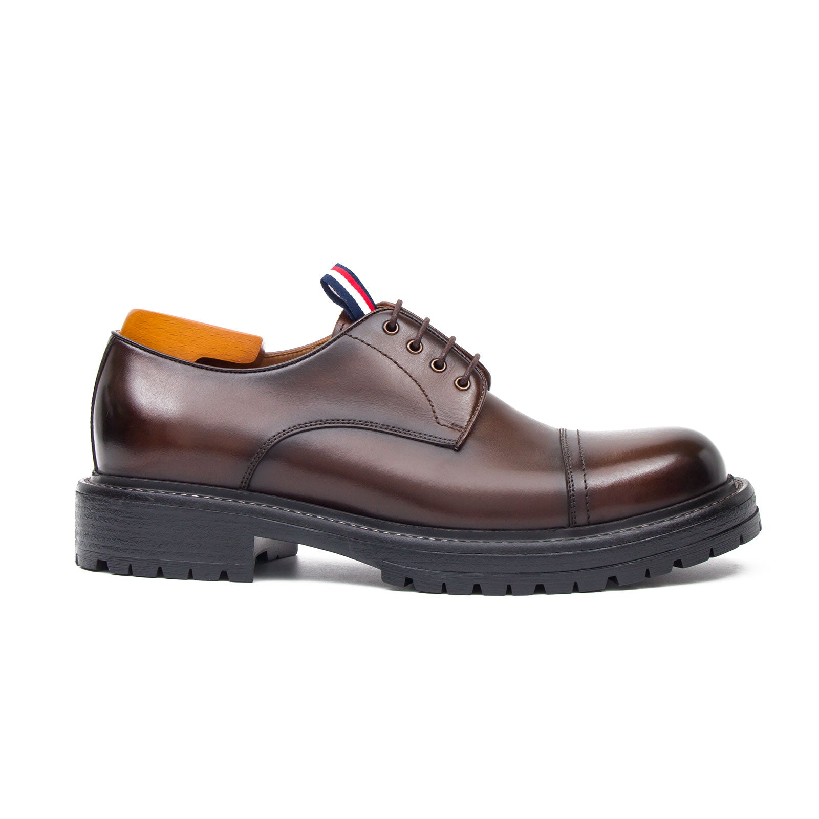 Big Cap Toe Derby shoes