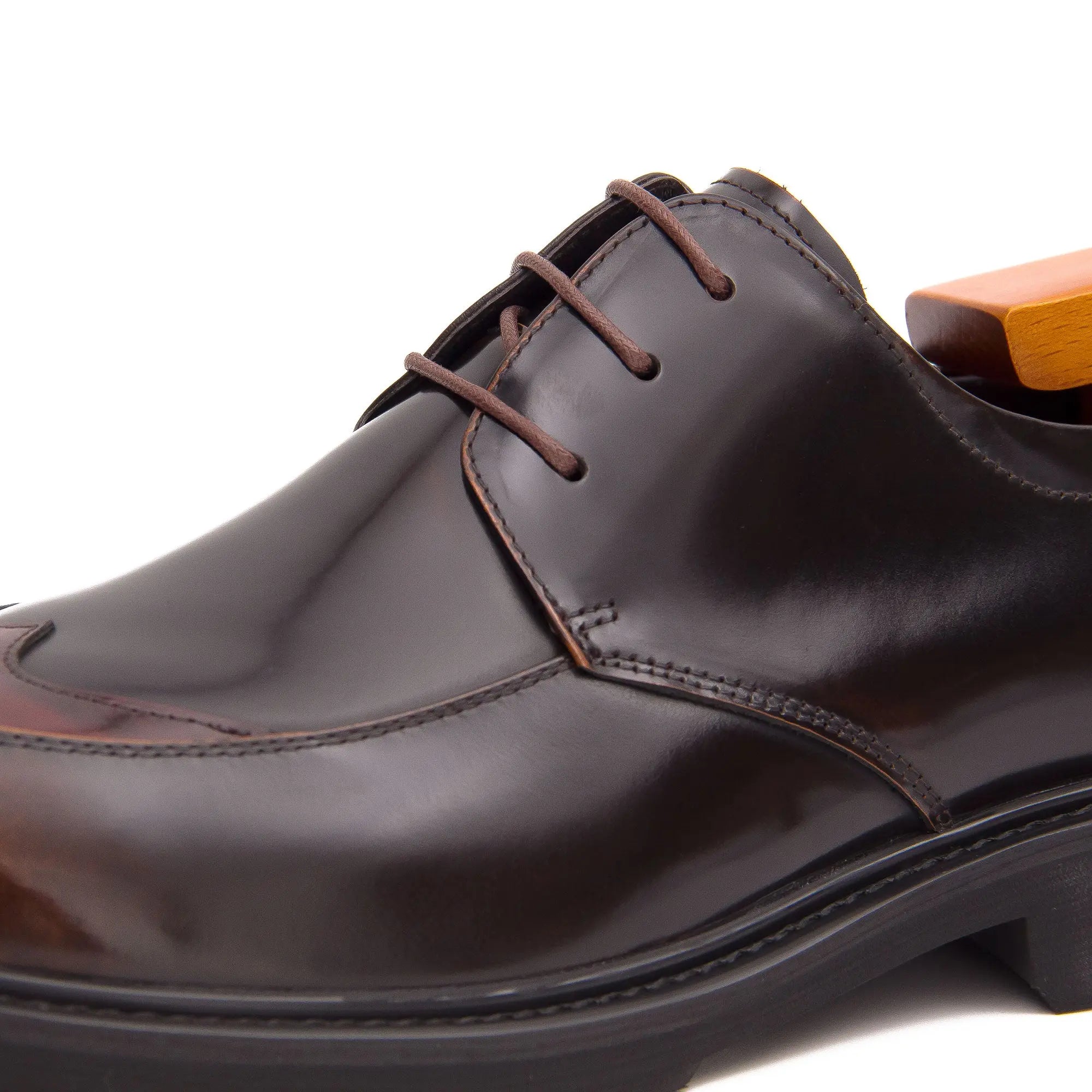 Premium Film-Coated Side Leather Derby Shoes D23696 DIVINCH