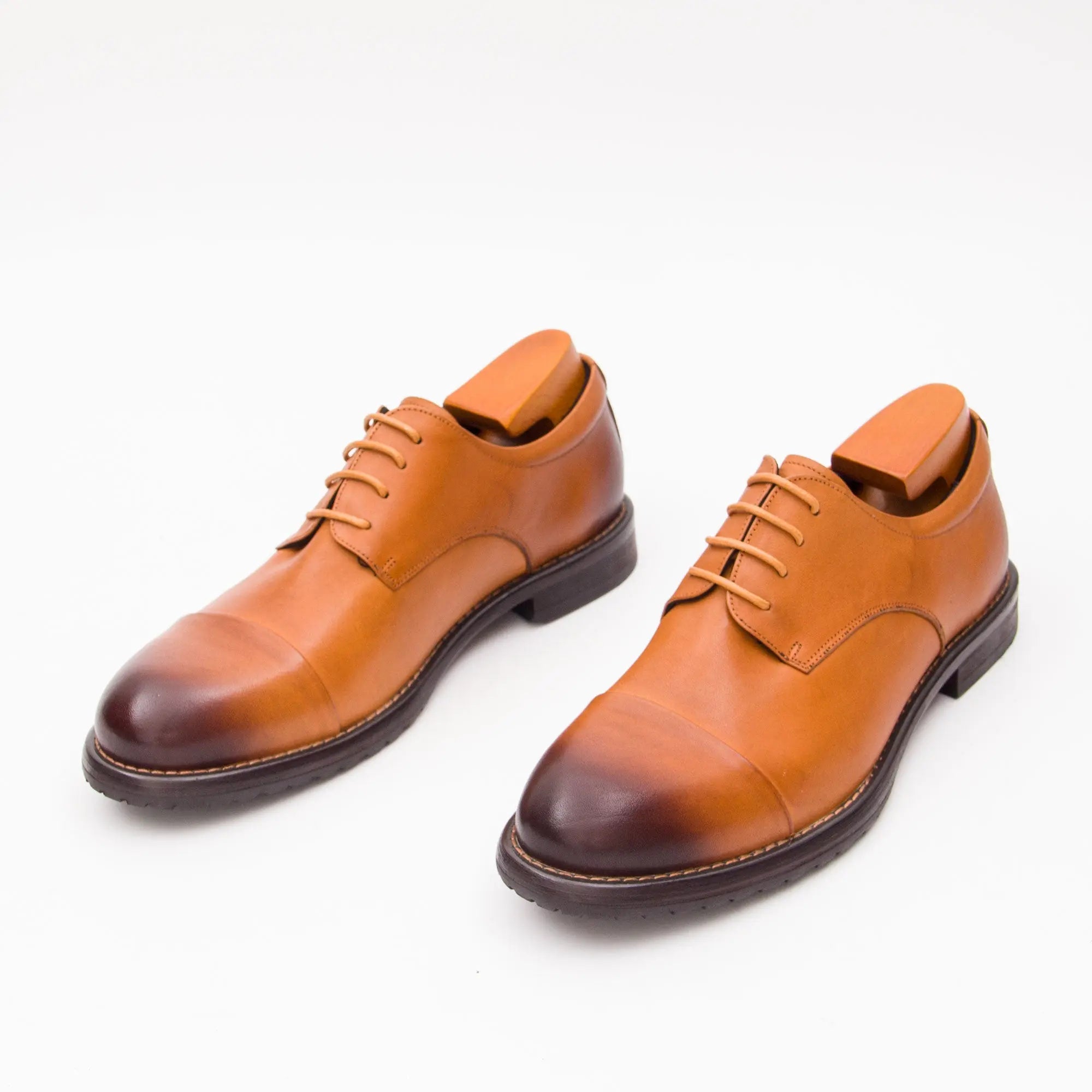 Hand Washed Leather Derby Shoes 9165-3 - Divinch