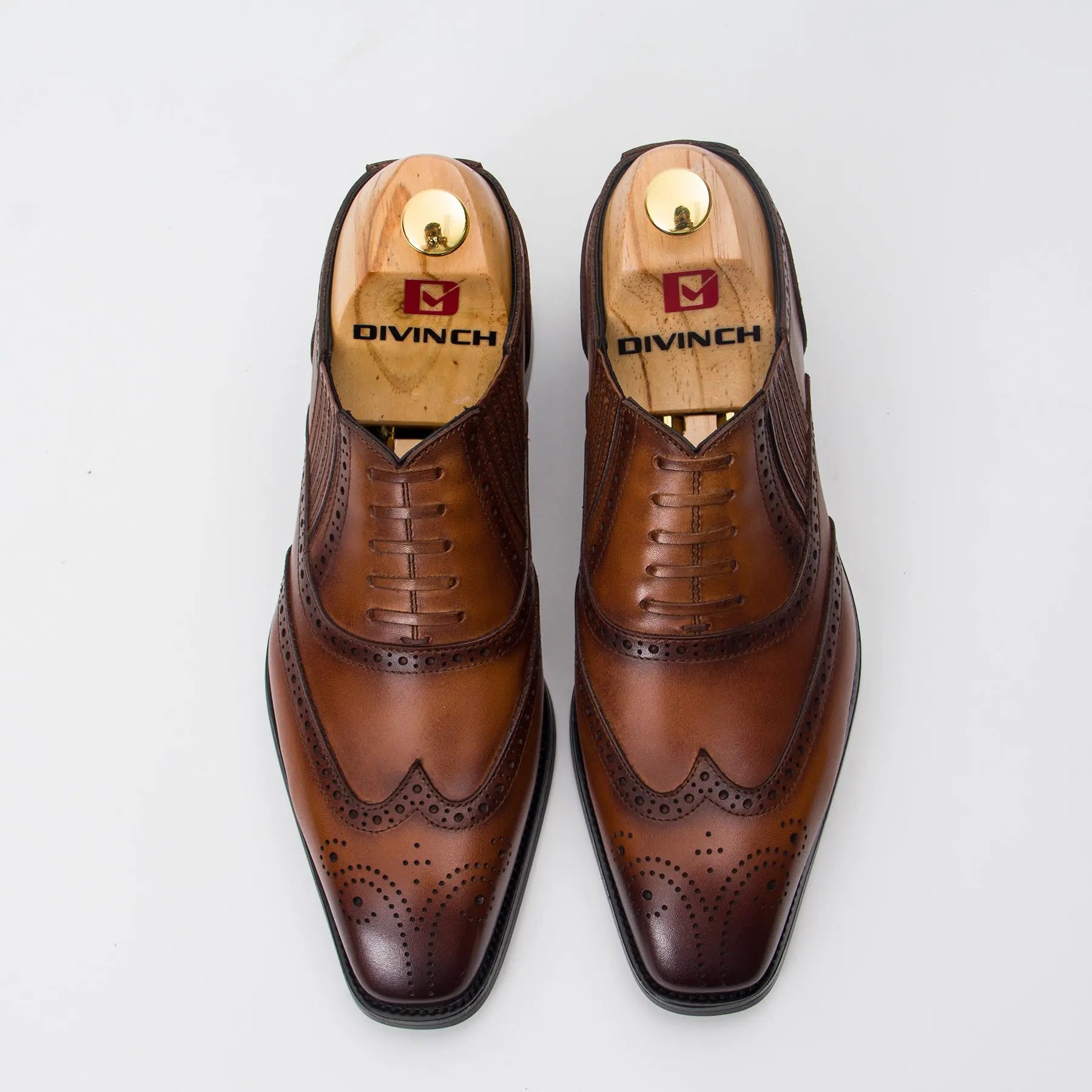 Brown wingtip dress shoes - Divinch