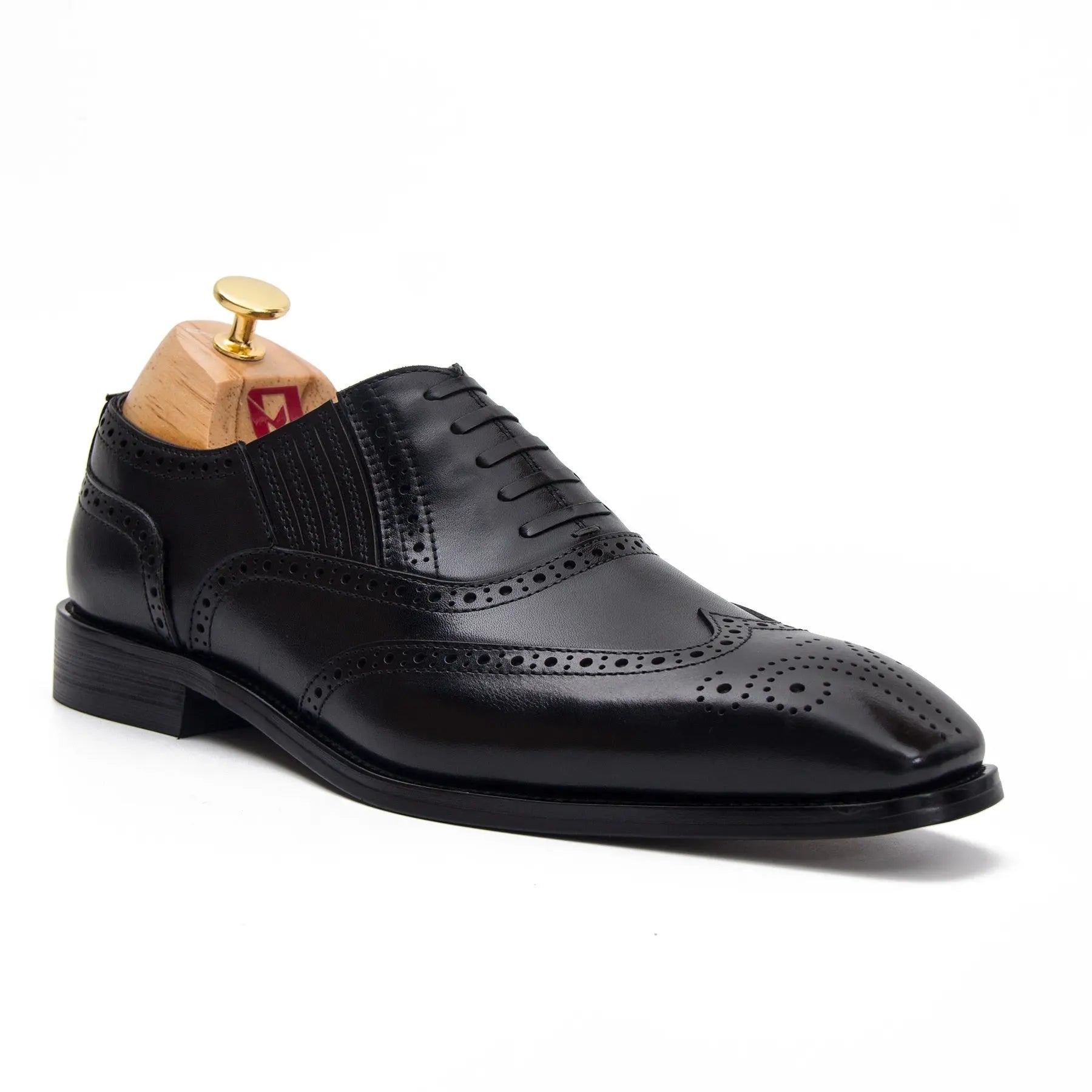 Black wingtip dress shoes - Divinch