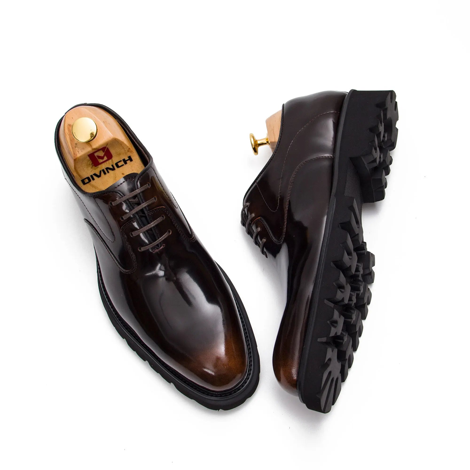 Patent leather derby shoes D96125 - Divinch