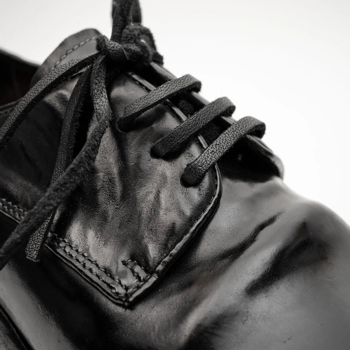 Jet Black Washed Horse Leather Derby DIVINCH