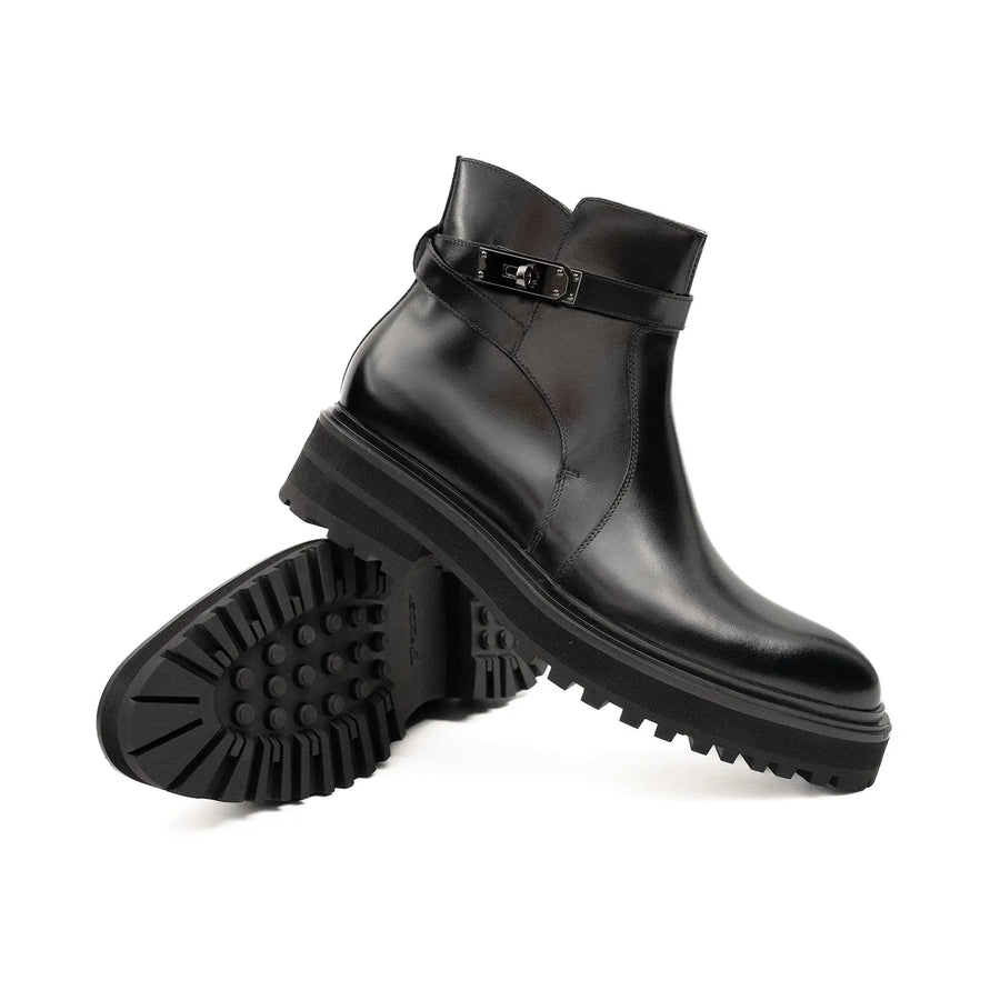 Botas Chelsea de cuero con hebilla y tirador