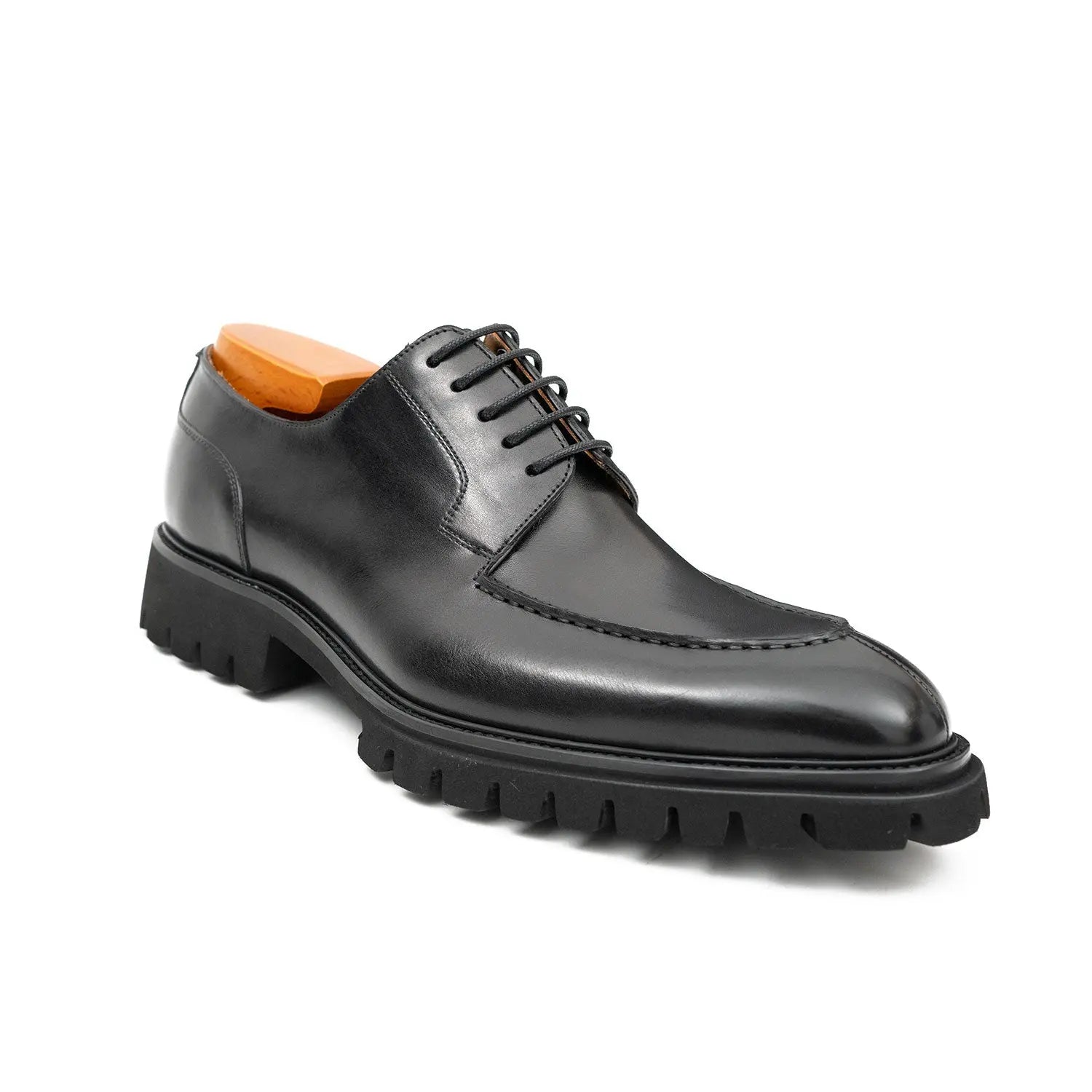 Men's Classic Black Derby Leather Shoes with Lug Sole Divinch