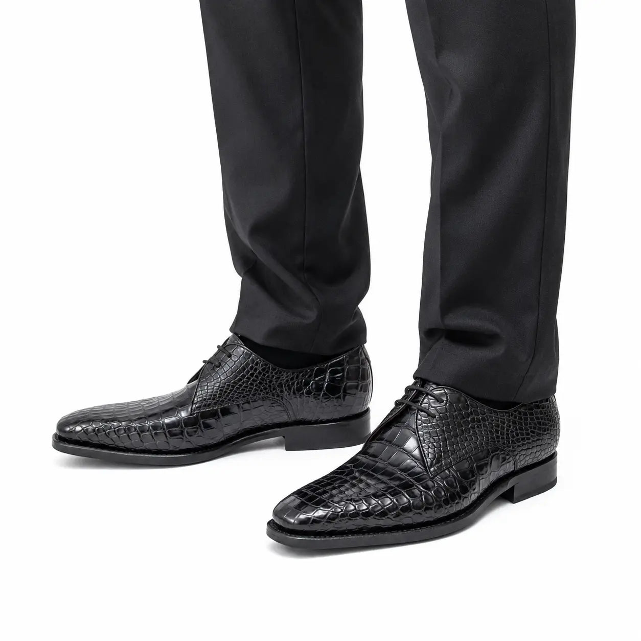 Zapatos Derby punta en U de cocodrilo azul oscuro para hombre