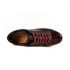 Zapatillas deportivas burdeos con estampado de cocodrilo
