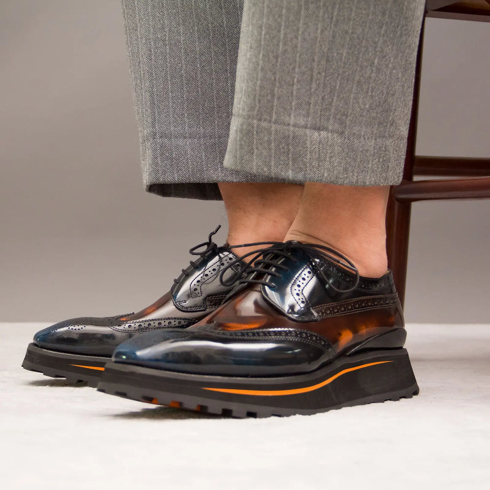 Stylish and Durable Men Patent Leather Brogues Shoes