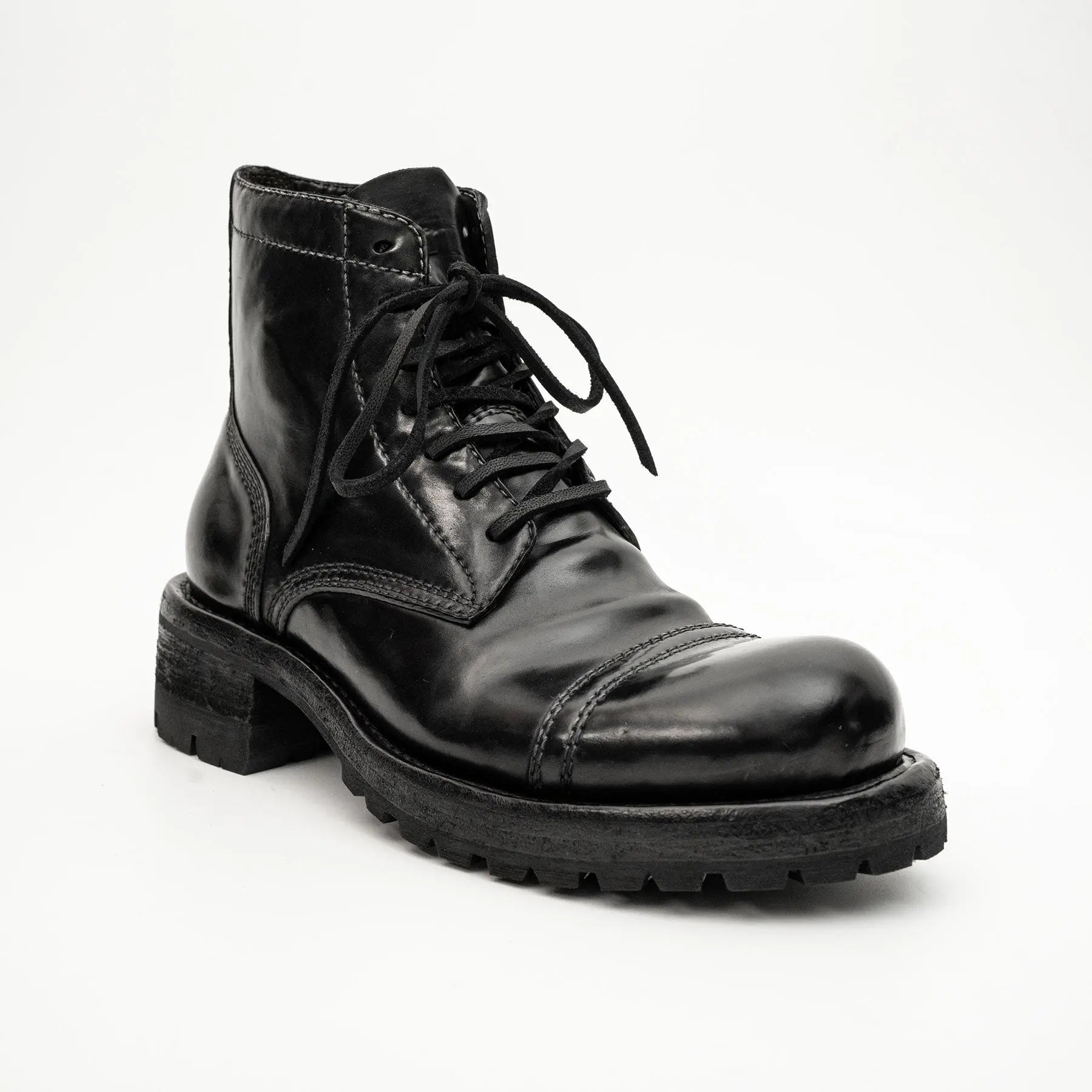 Shell Cordovan Vibram Boots