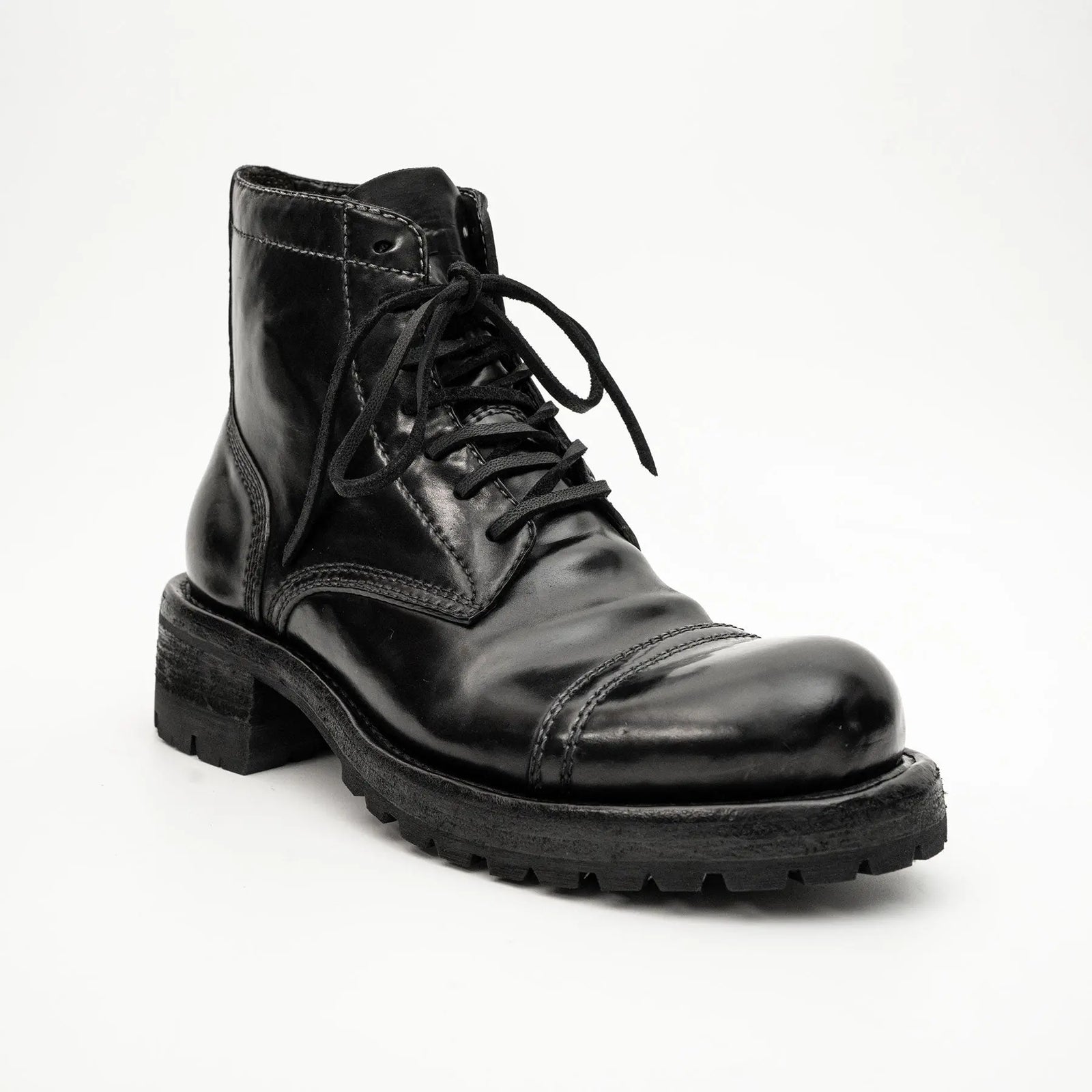 Shell Cordovan Vibram Boots