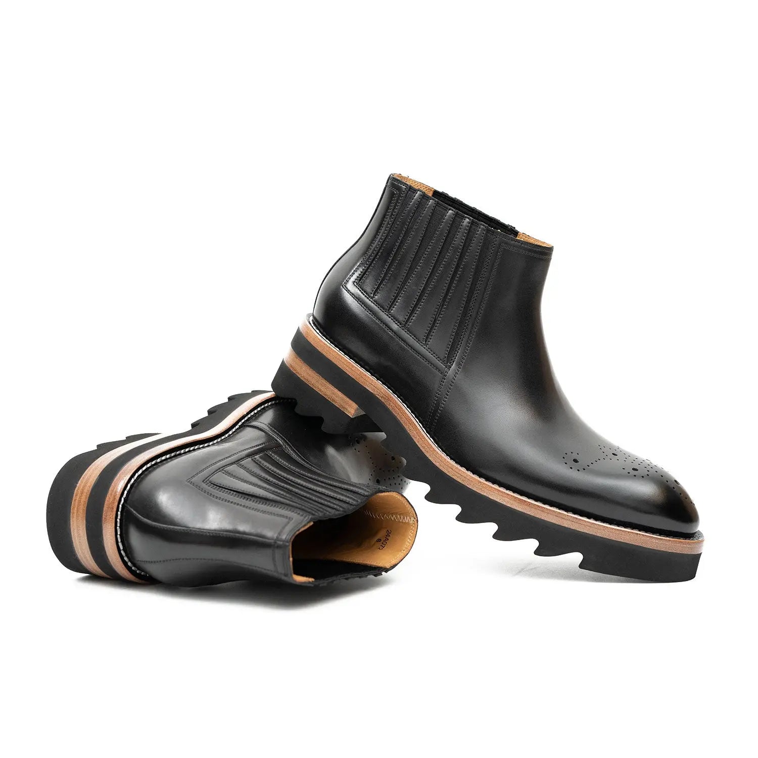 Thick - soled Chelsea Boots Black DIVINCH