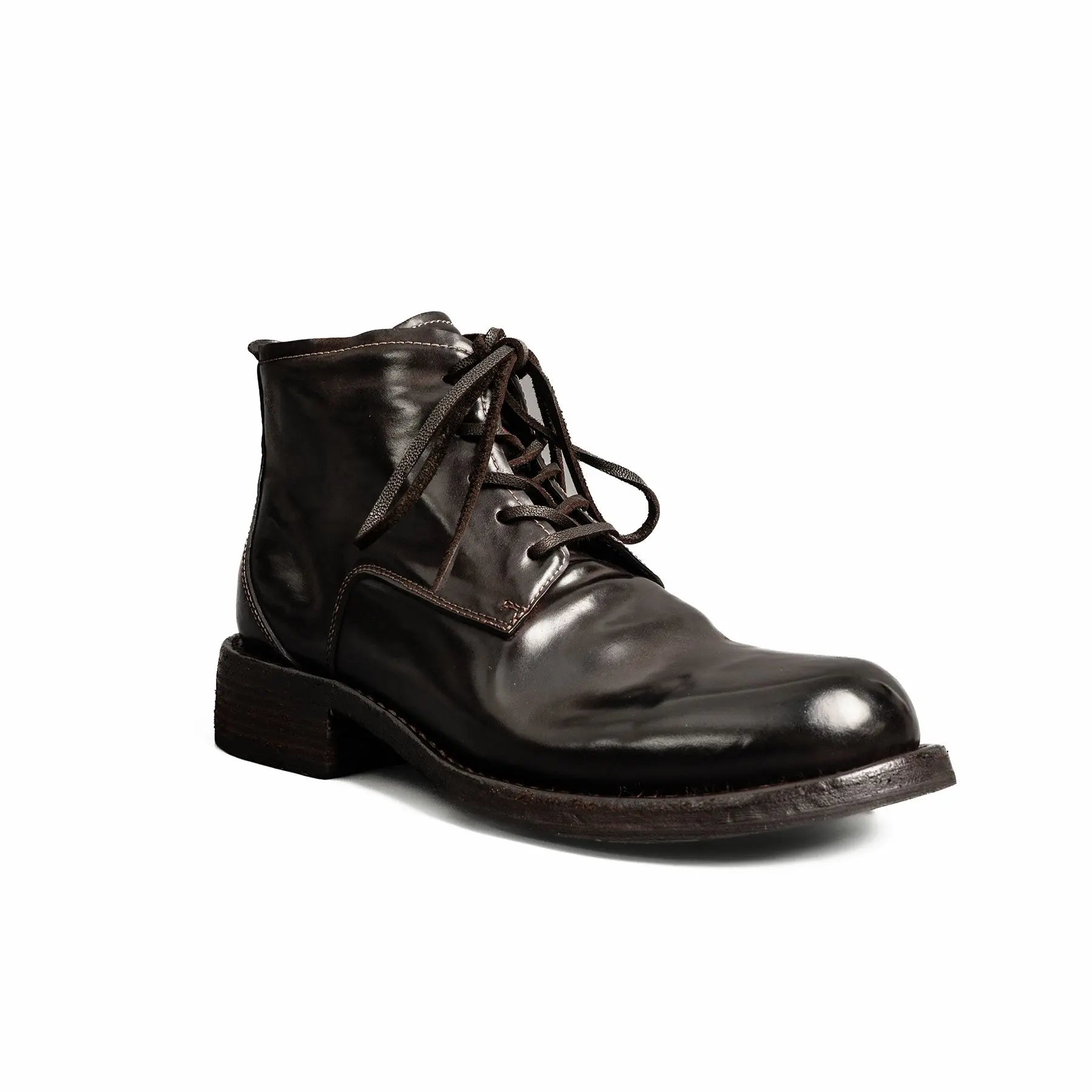 Washed Cordovan High-Top Chukka
