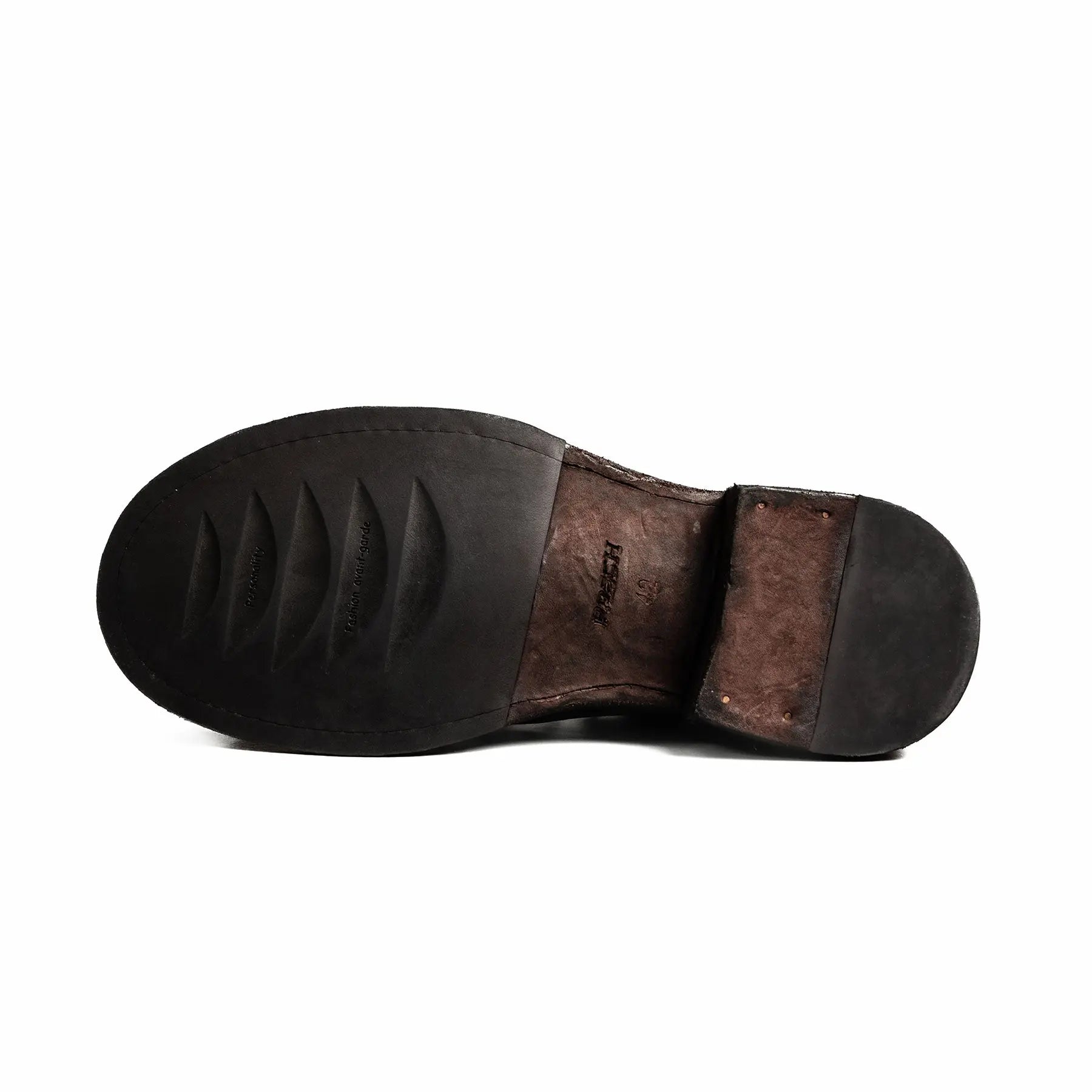Washed Cordovan High-Top Chukka