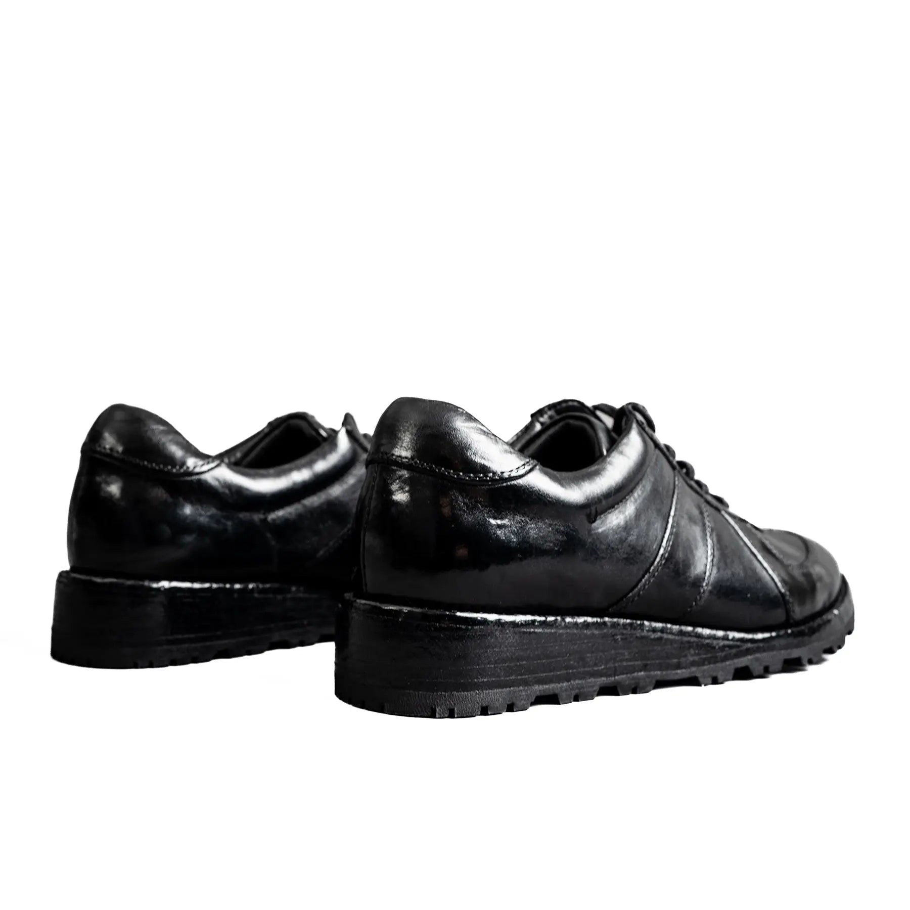 Washed Polished Leather Lug Sole Shoes